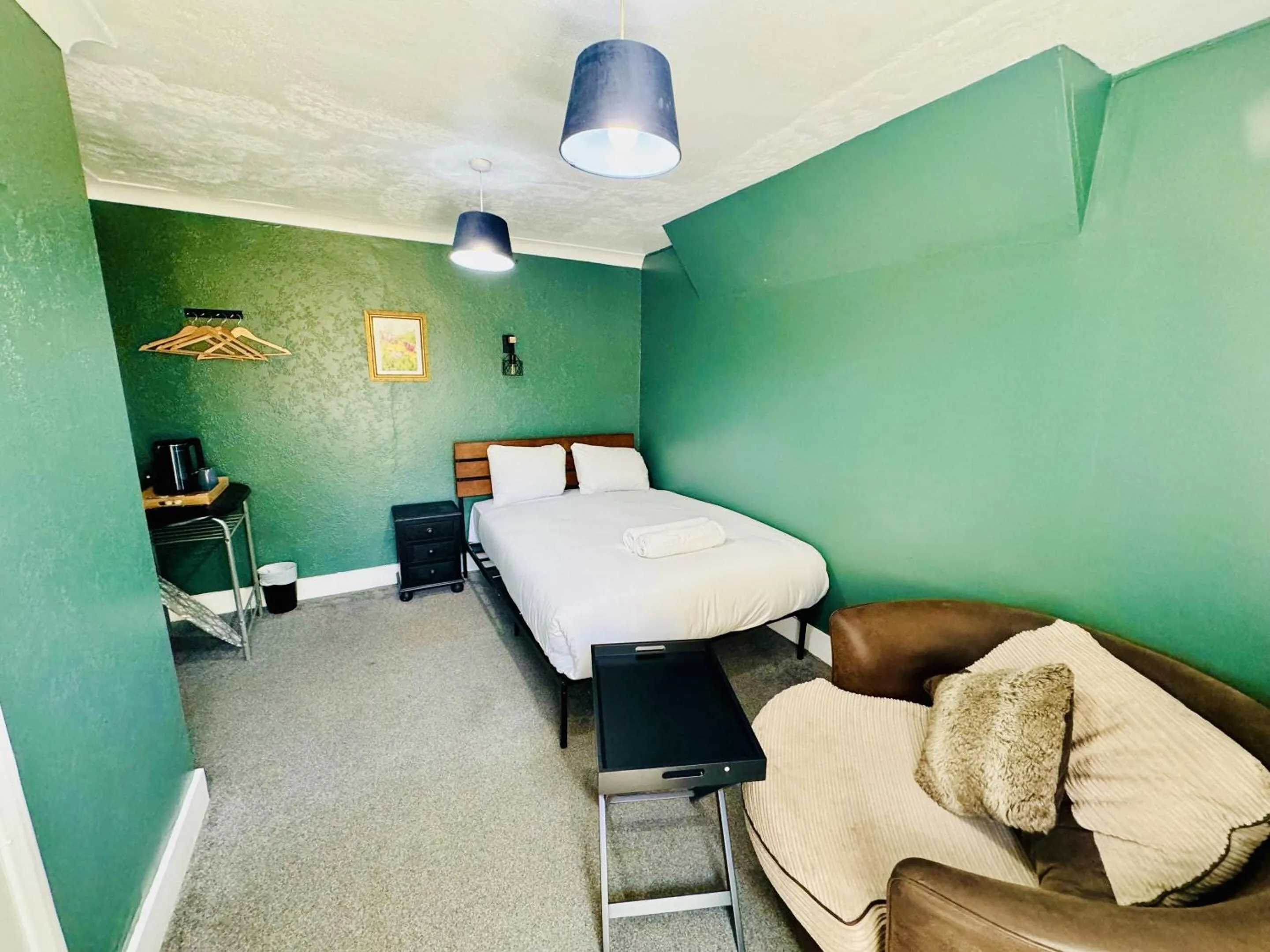 Bedroom, Bed in Number 19 Brighton