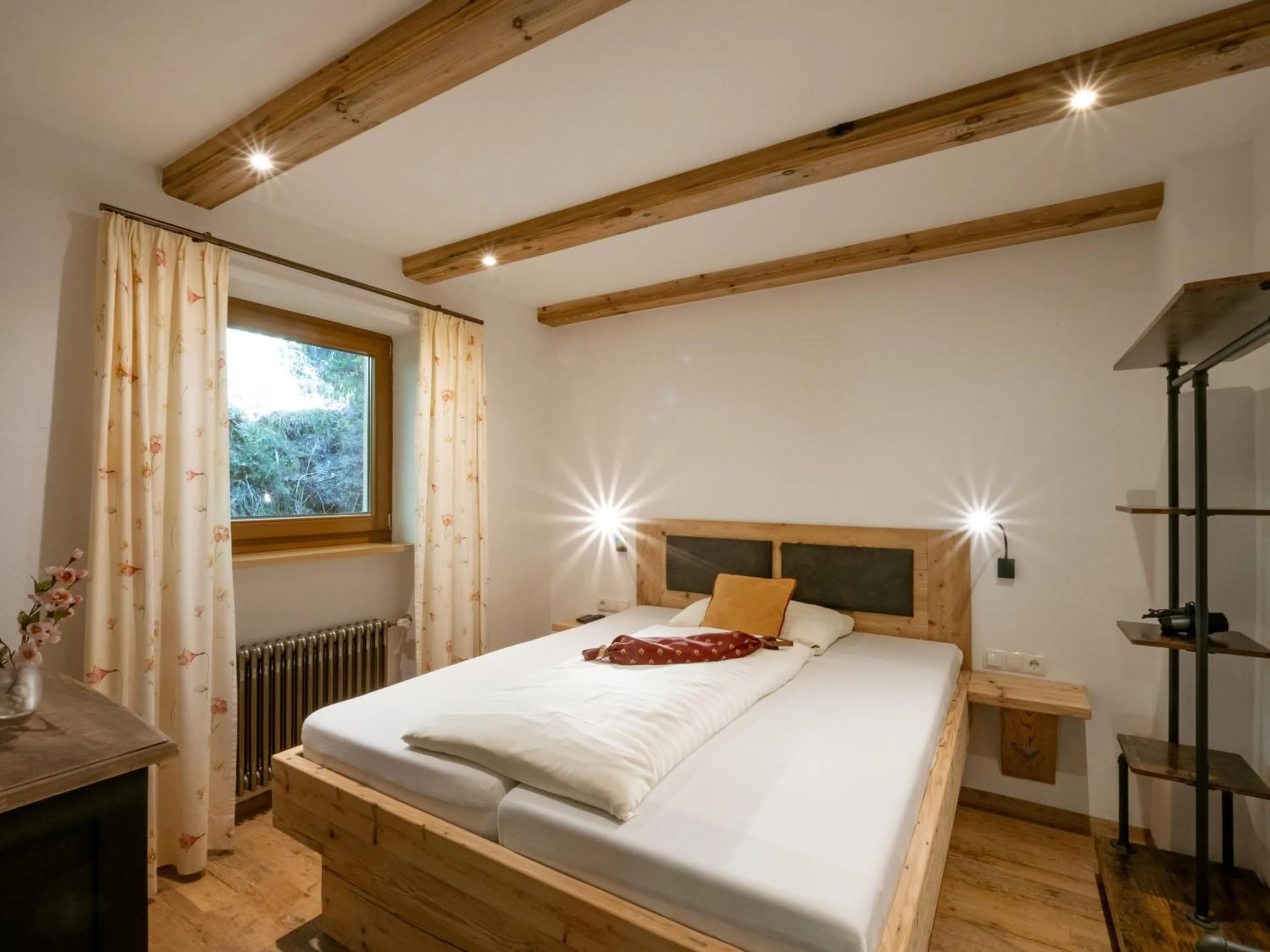 Bed in Hotel Gasthof Felsenkeller