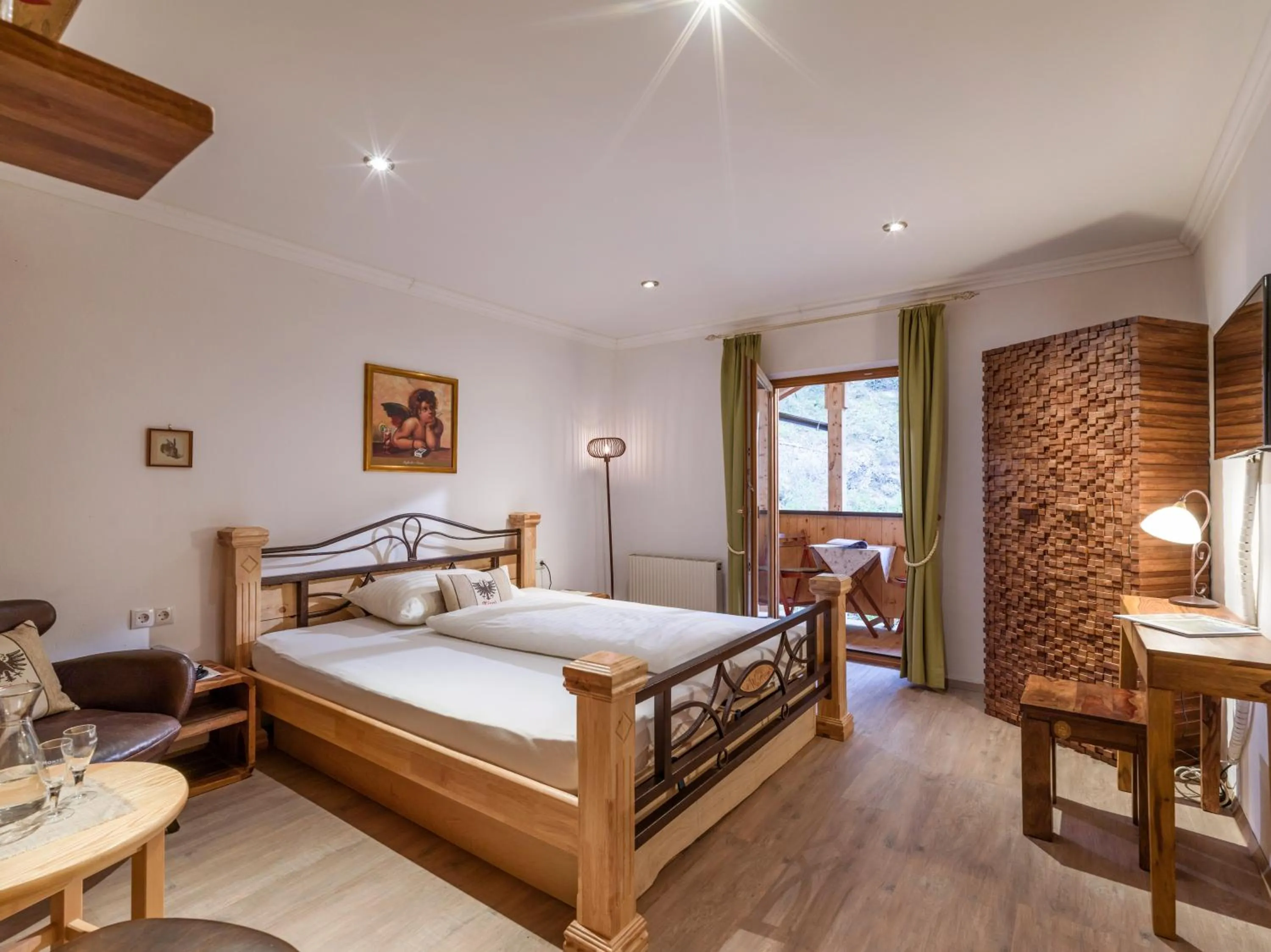 Bed in Hotel Gasthof Felsenkeller