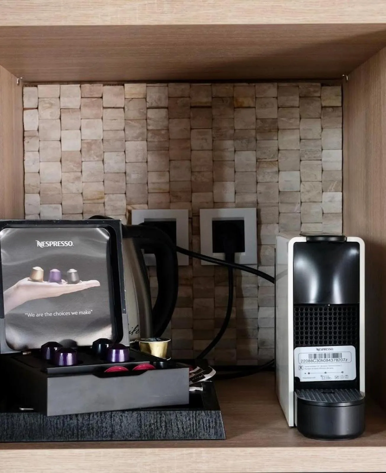 Coffee/tea facilities in Metropolitan Pearl Boutique Hotel