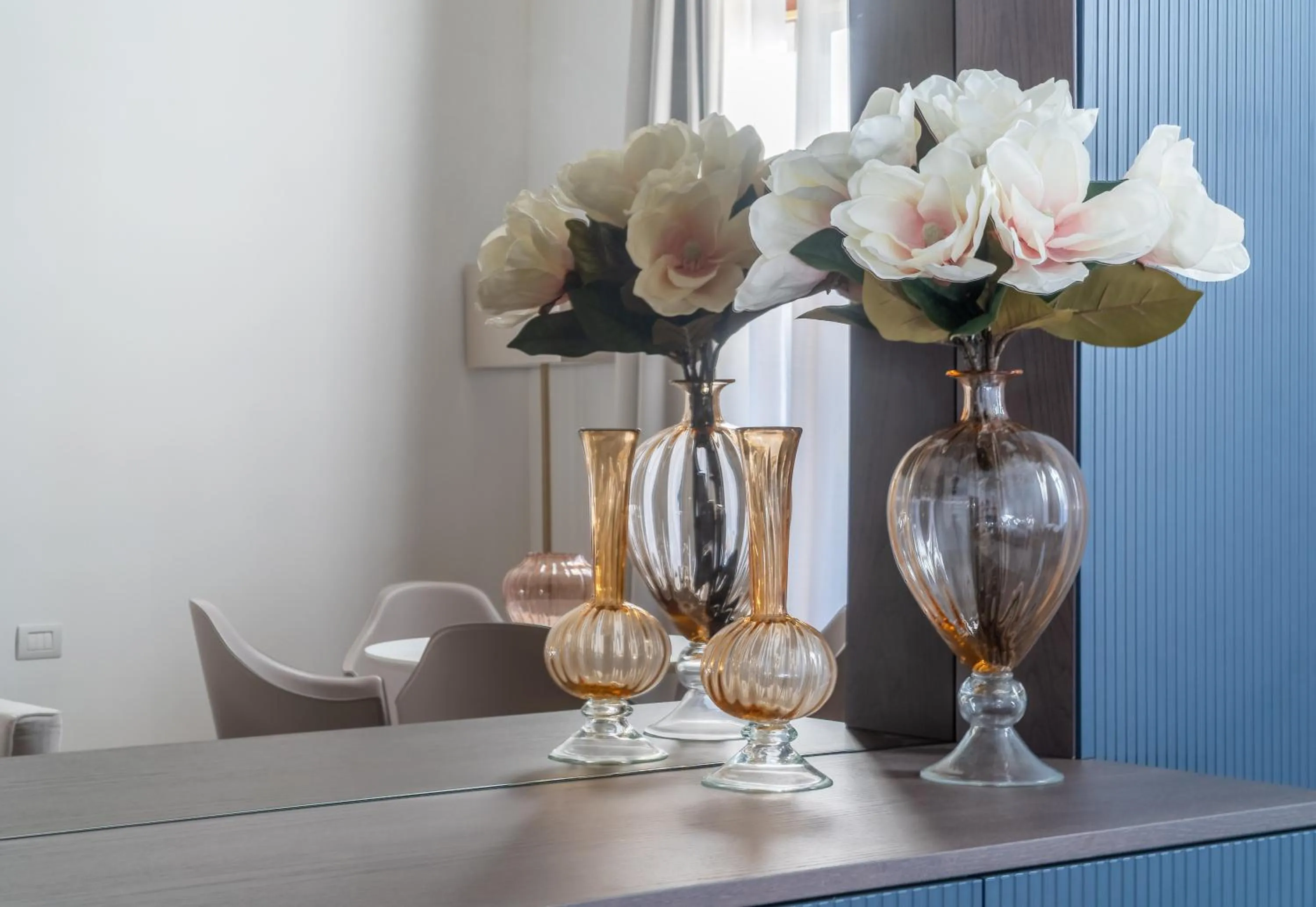 hair dresser in Ninfea Luxury Suites