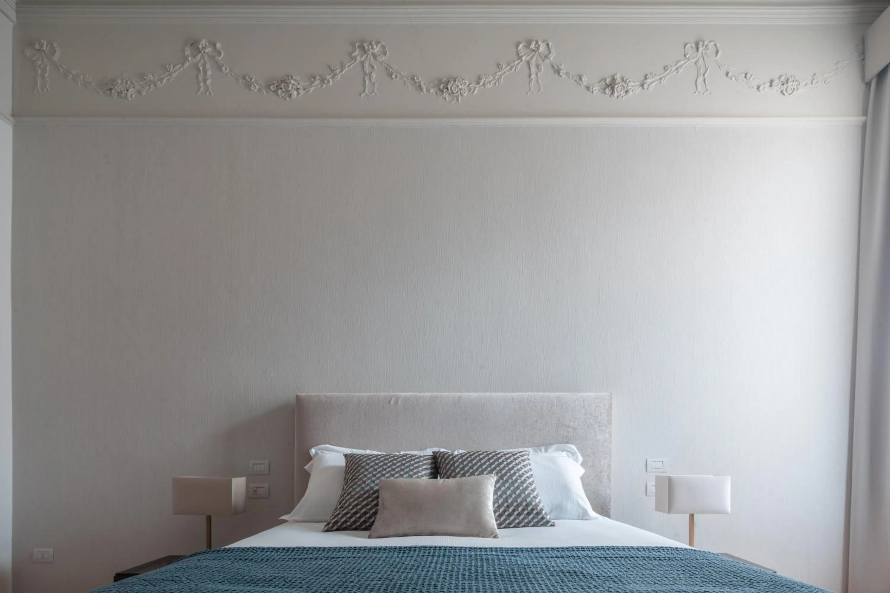 Bed in Ninfea Luxury Suites