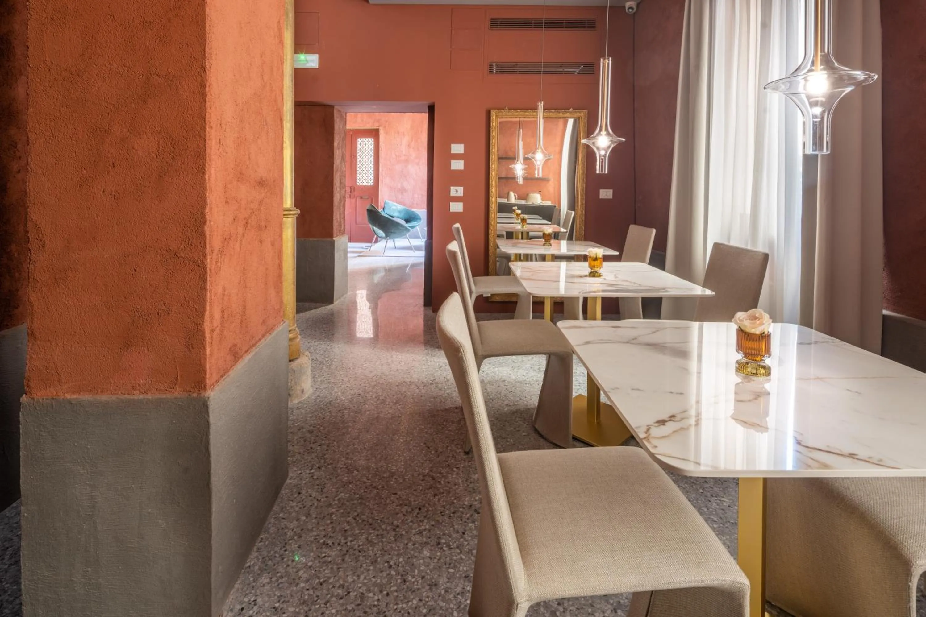 Dining area in Ninfea Luxury Suites