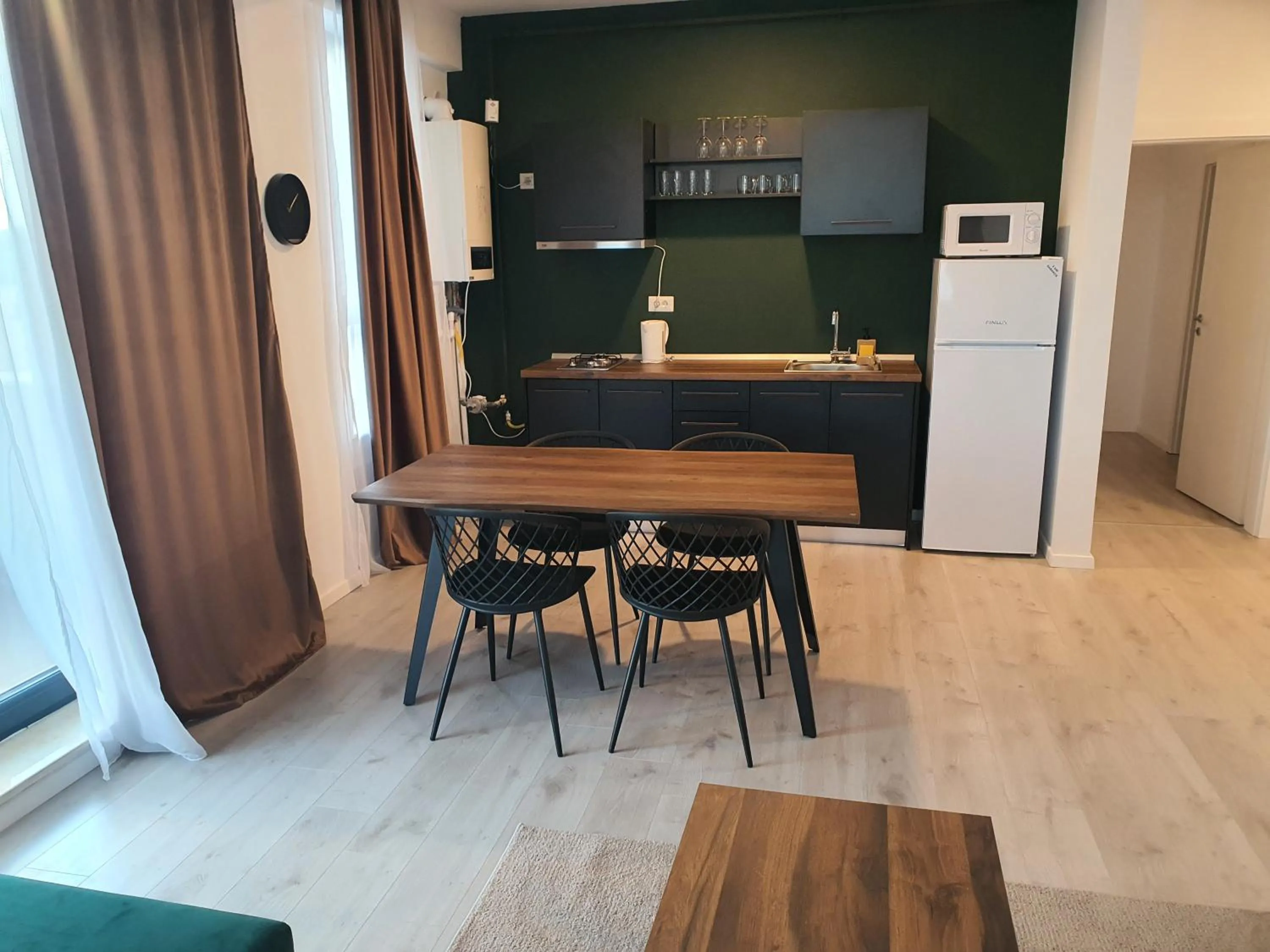 Kitchen or kitchenette in Grey Residence Apartments