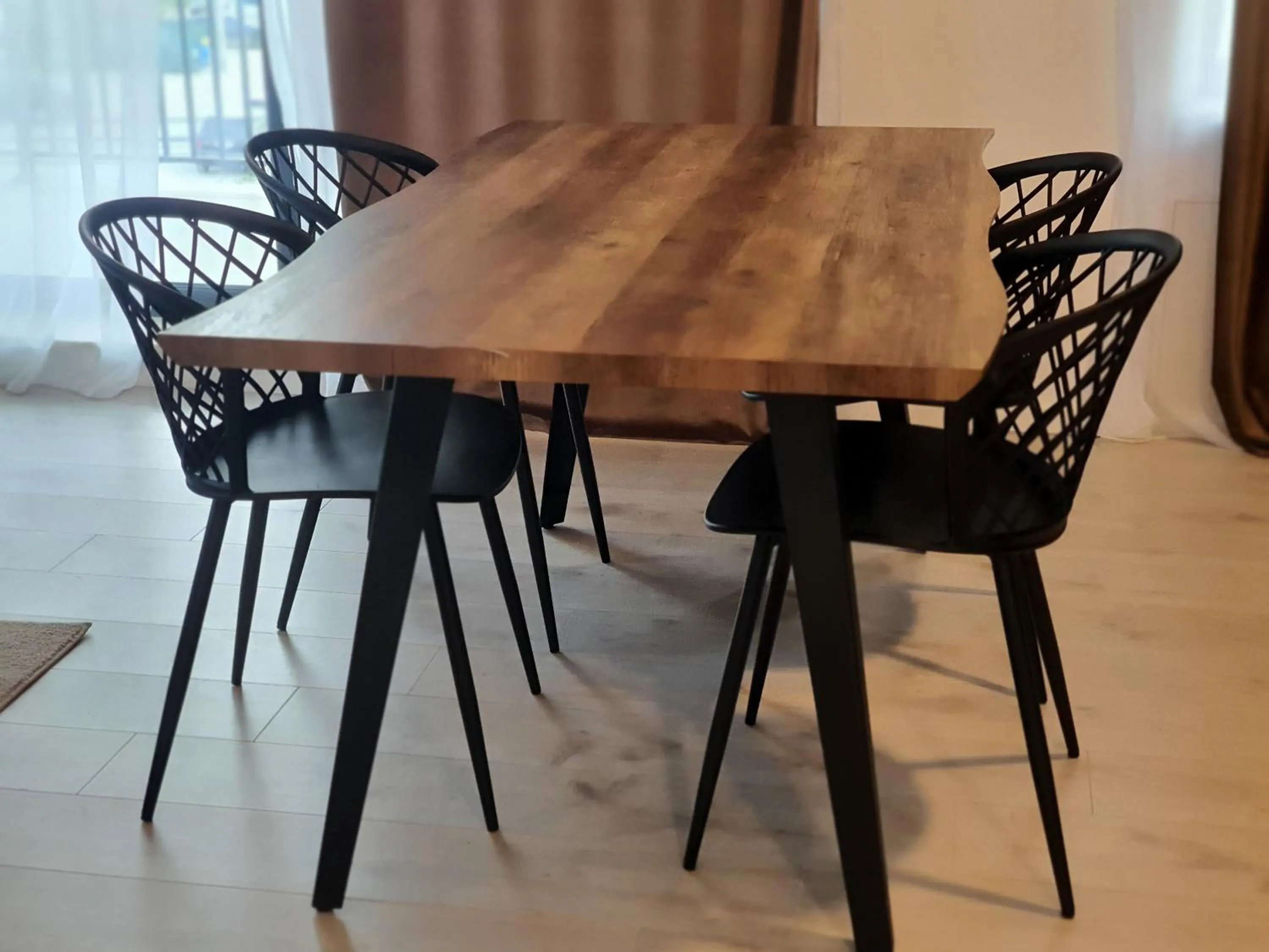 Dining area in Grey Residence Apartments