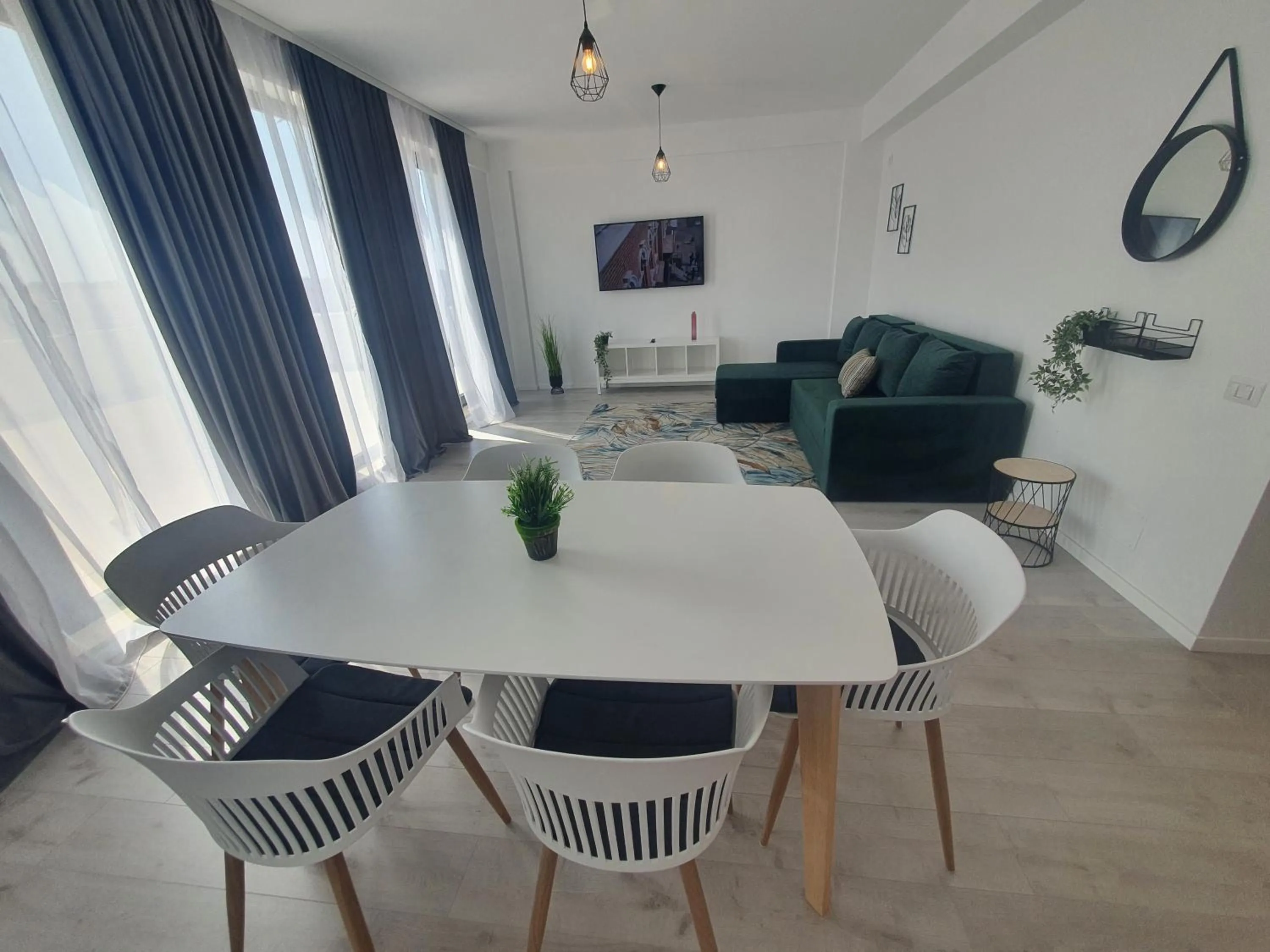 TV and multimedia in Grey Residence Apartments