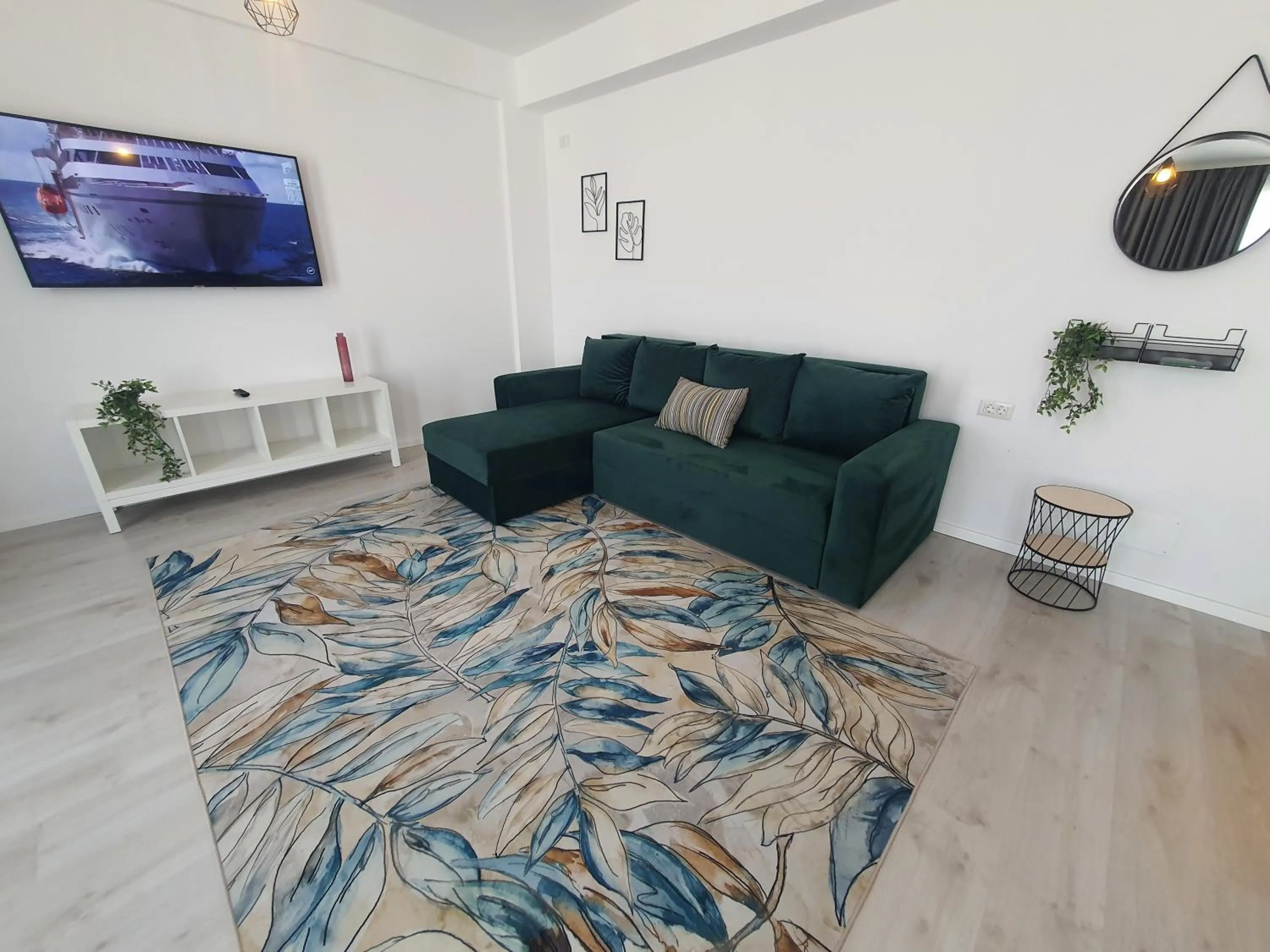 TV and multimedia in Grey Residence Apartments