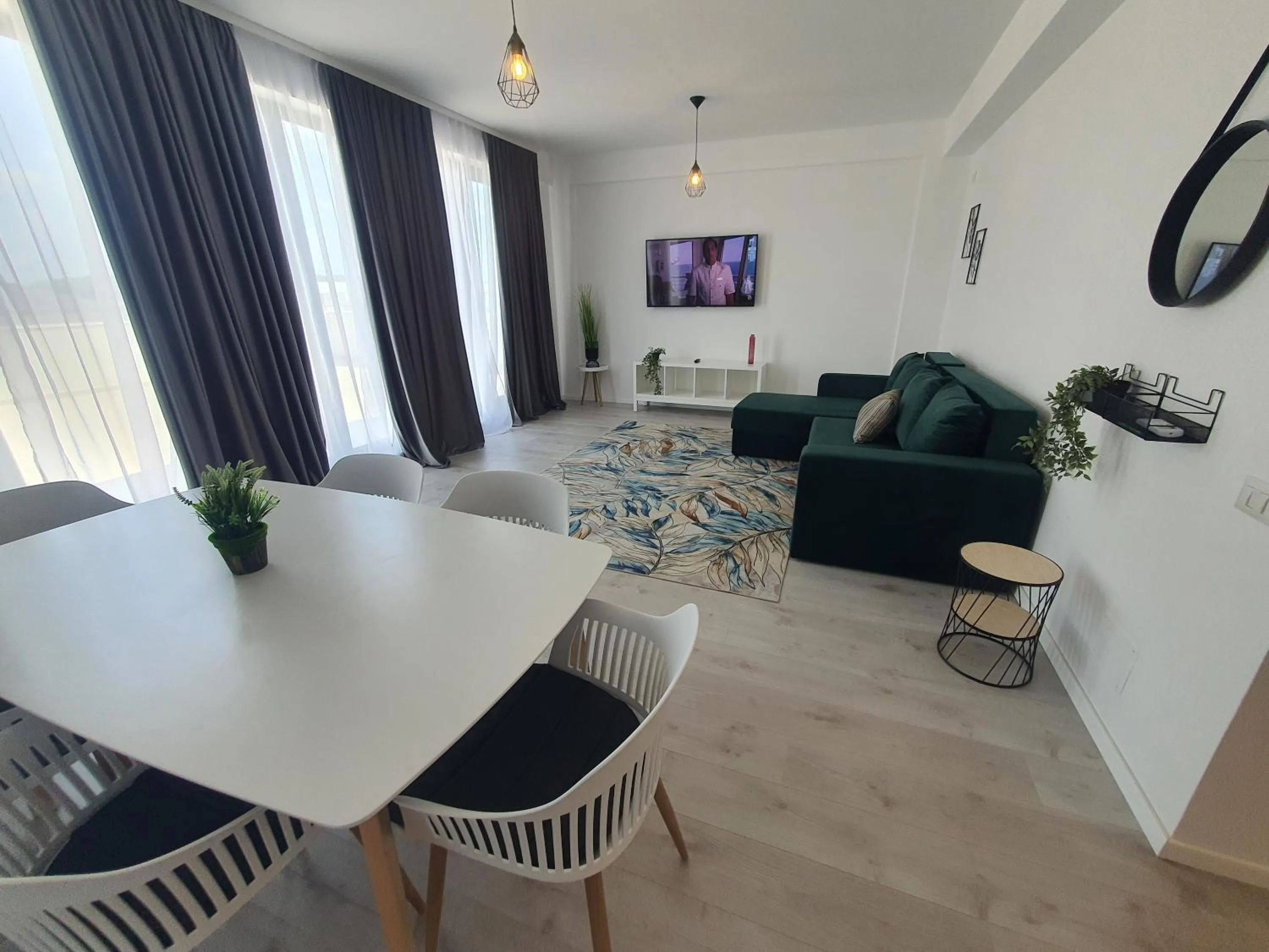 TV and multimedia in Grey Residence Apartments