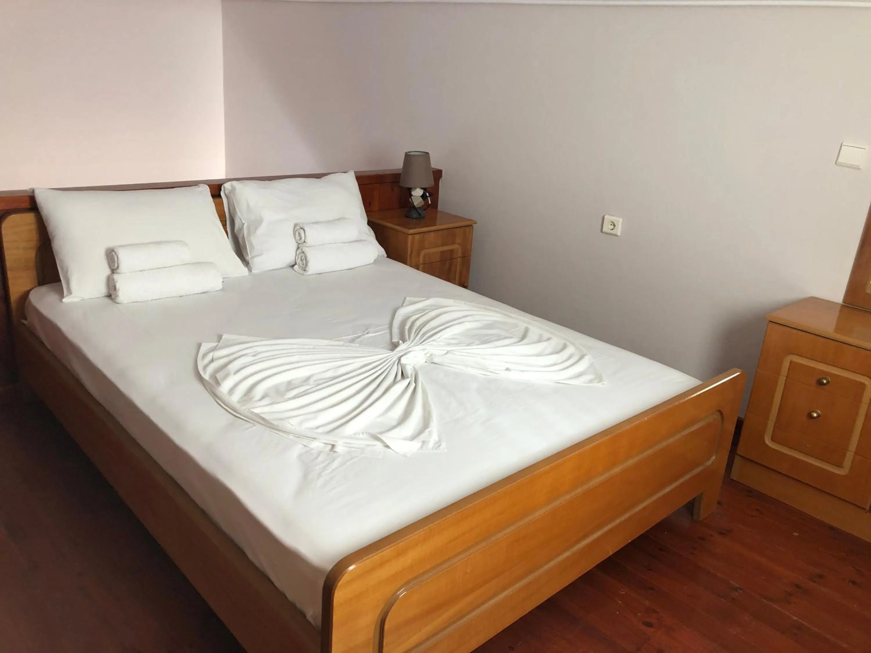 Bed in STUDIOS ATHENA