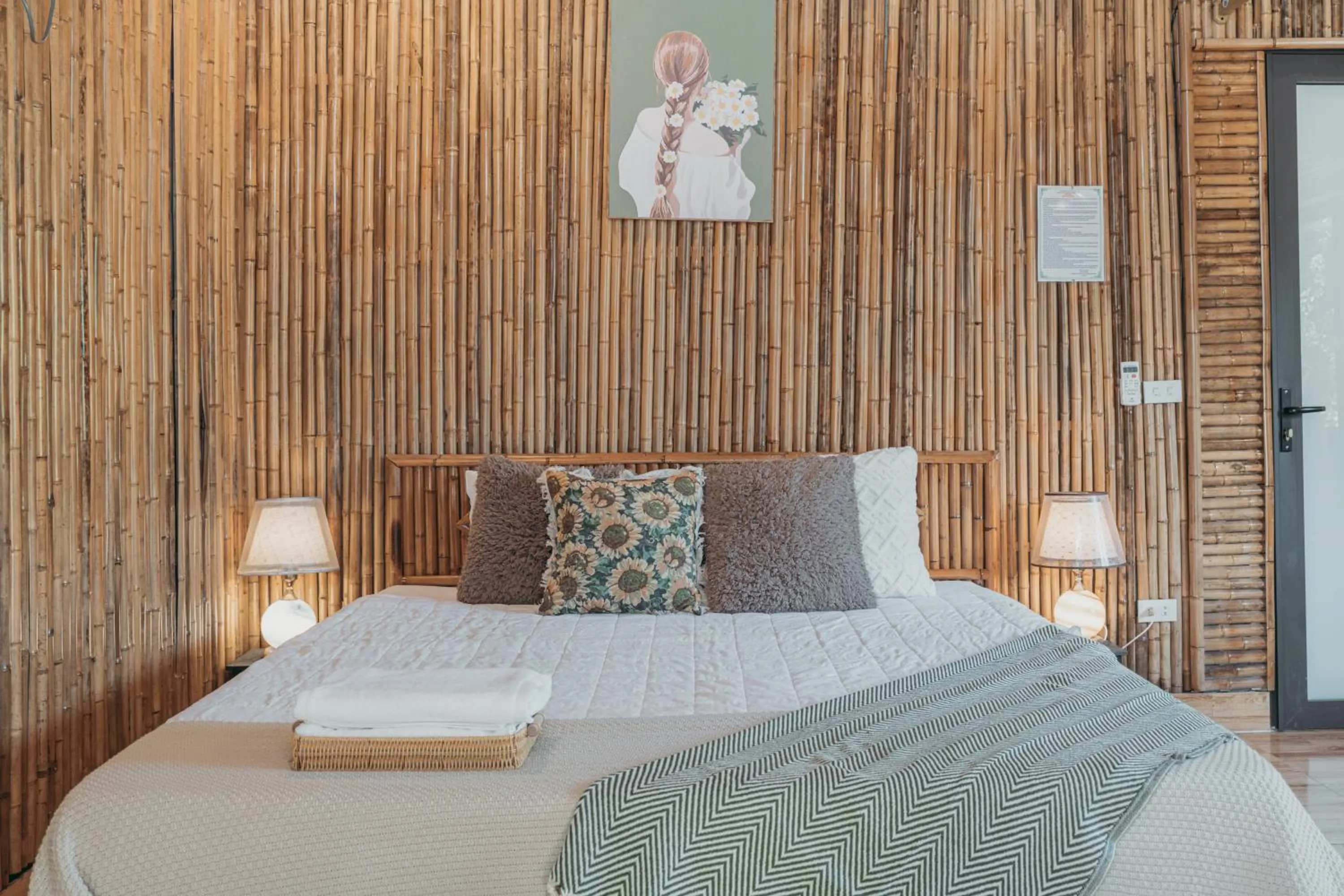 Bed in Bamboo Hill Villa