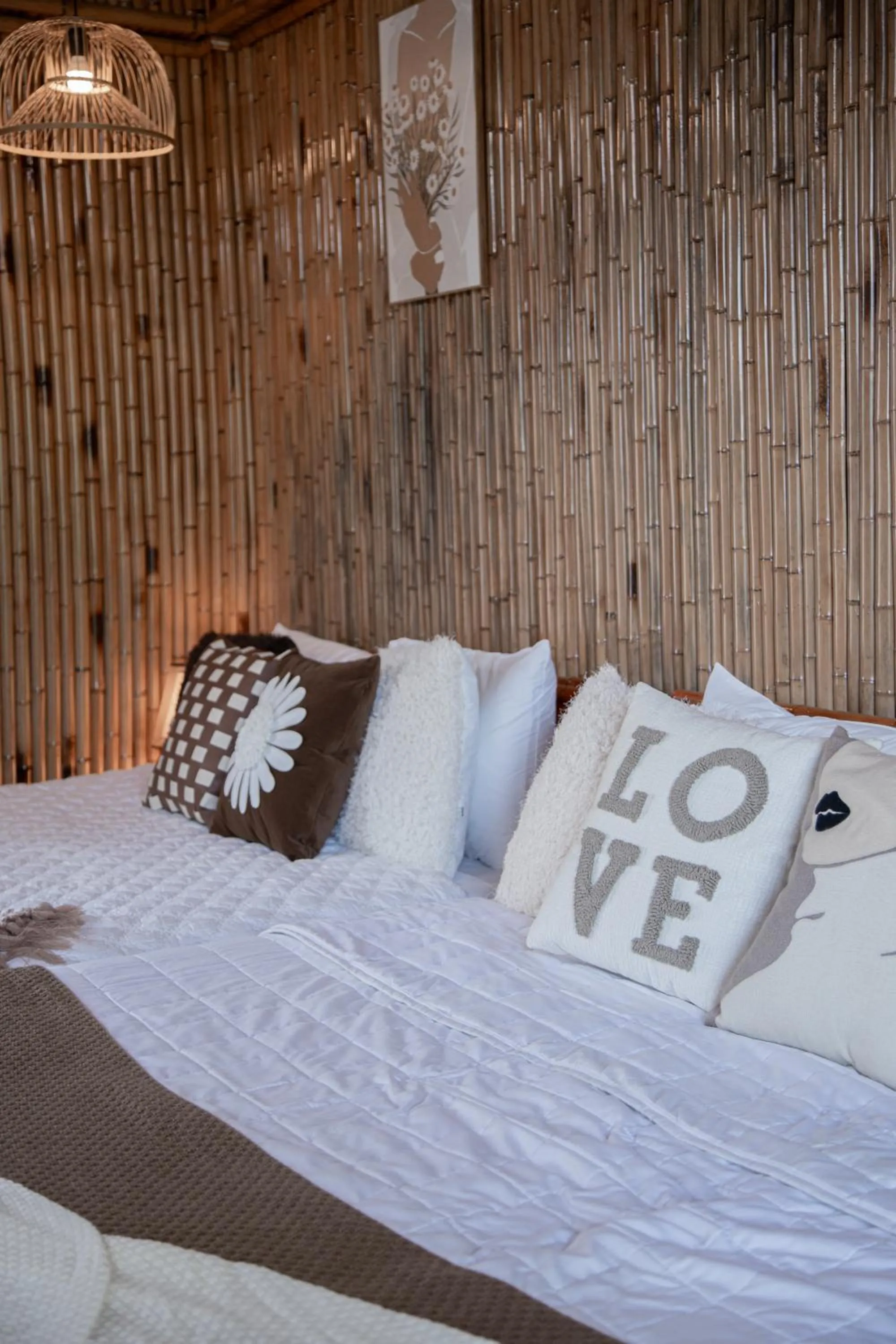 Bed in Bamboo Hill Villa