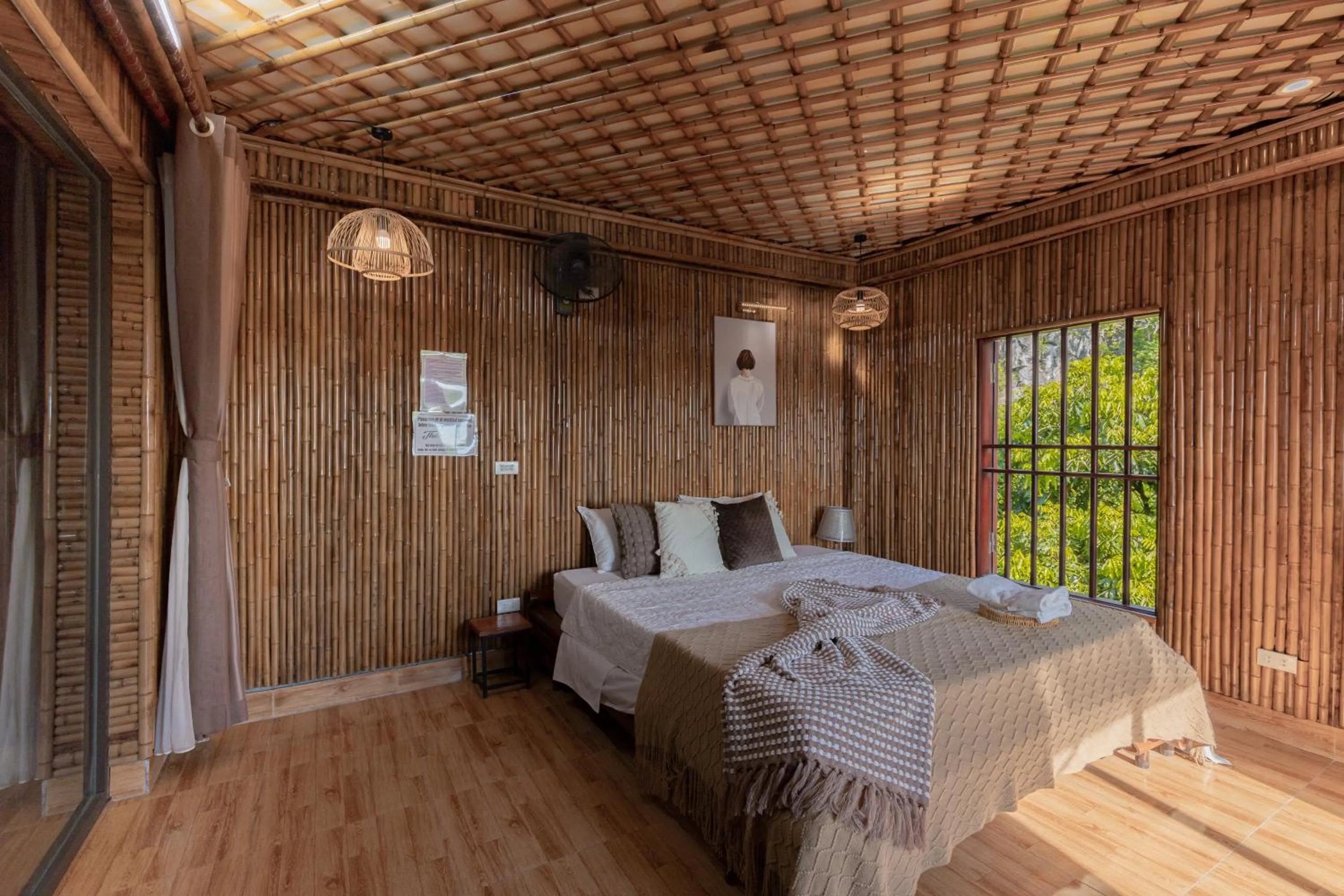 Bed in Bamboo Hill Villa