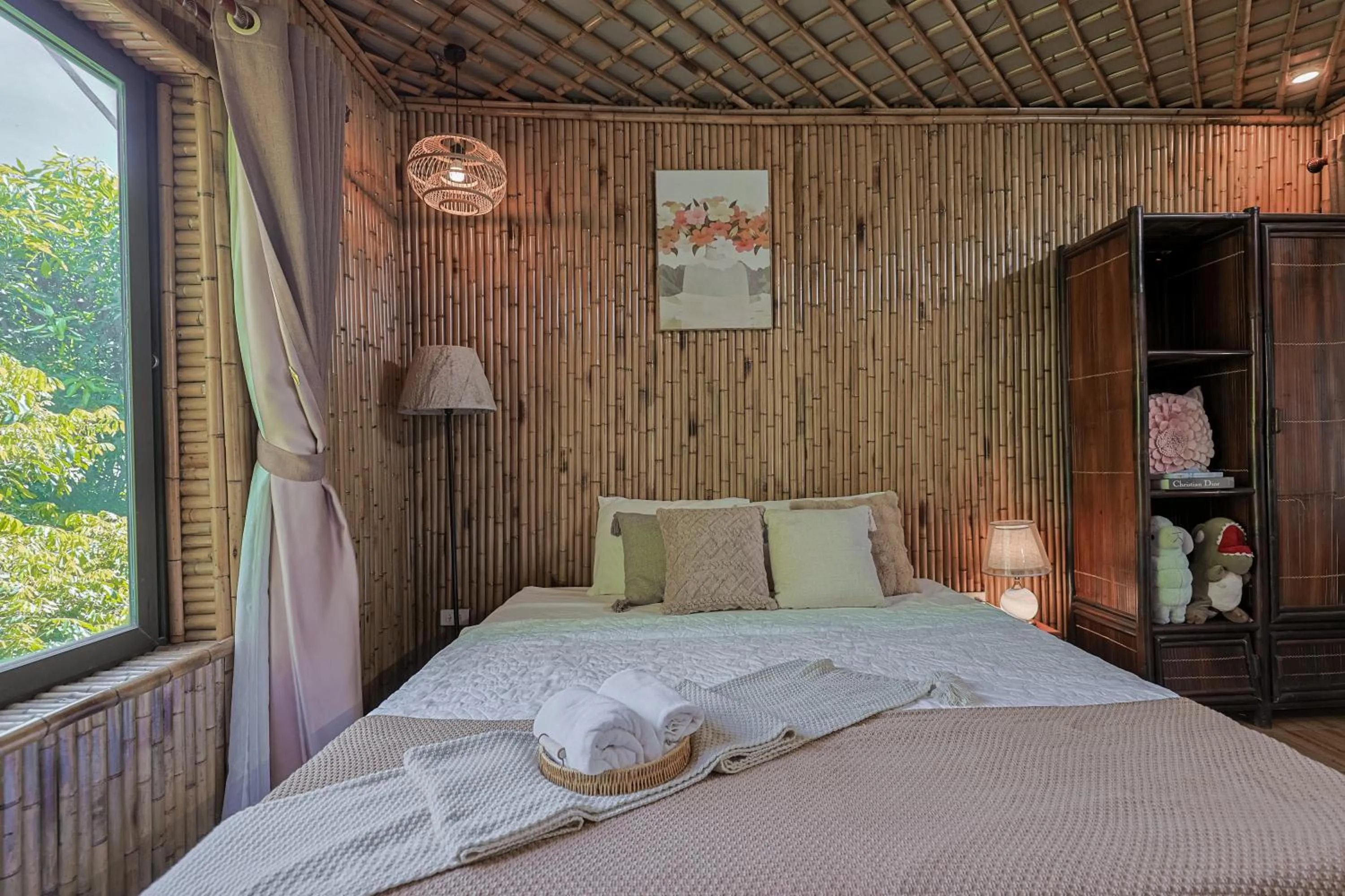 Bed in Bamboo Hill Villa