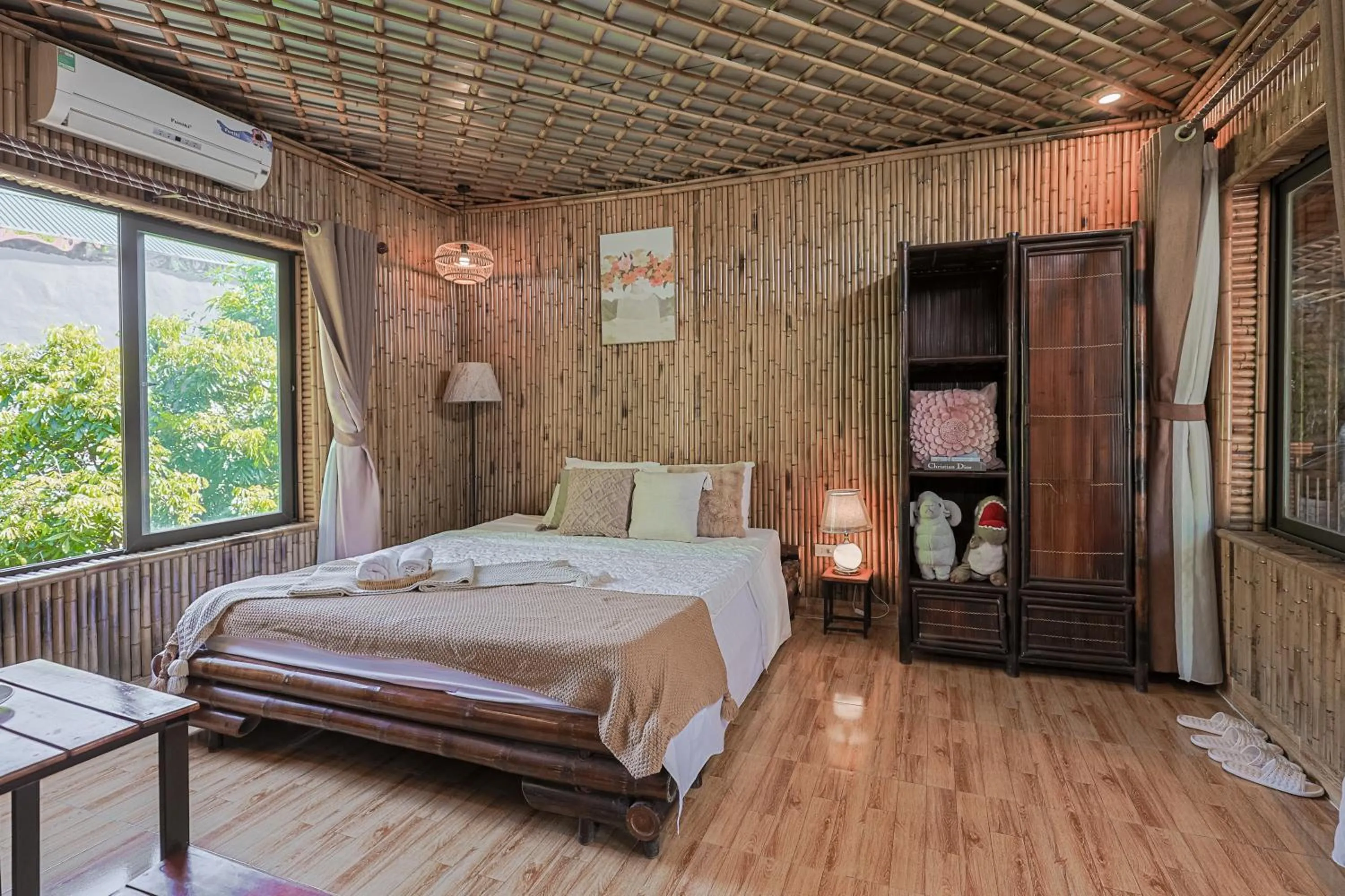 Bed in Bamboo Hill Villa