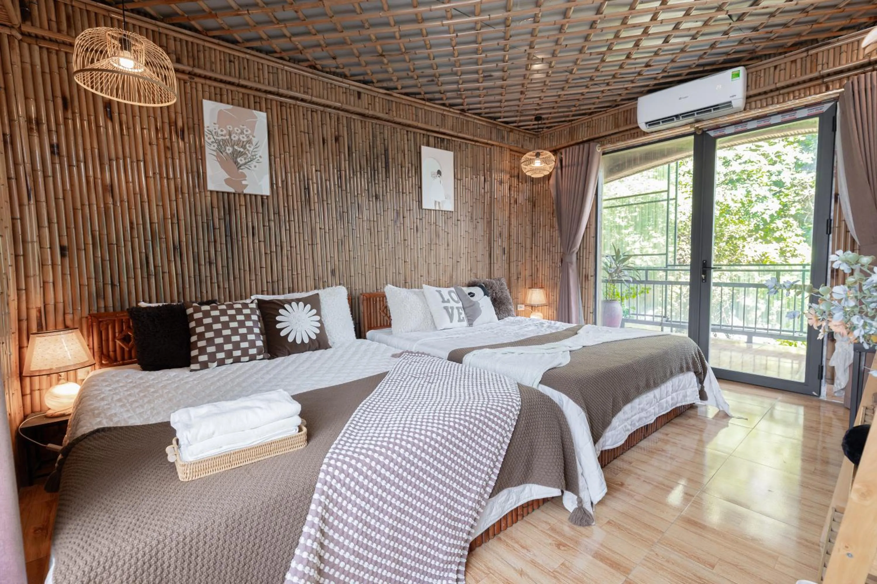 Bed in Bamboo Hill Villa