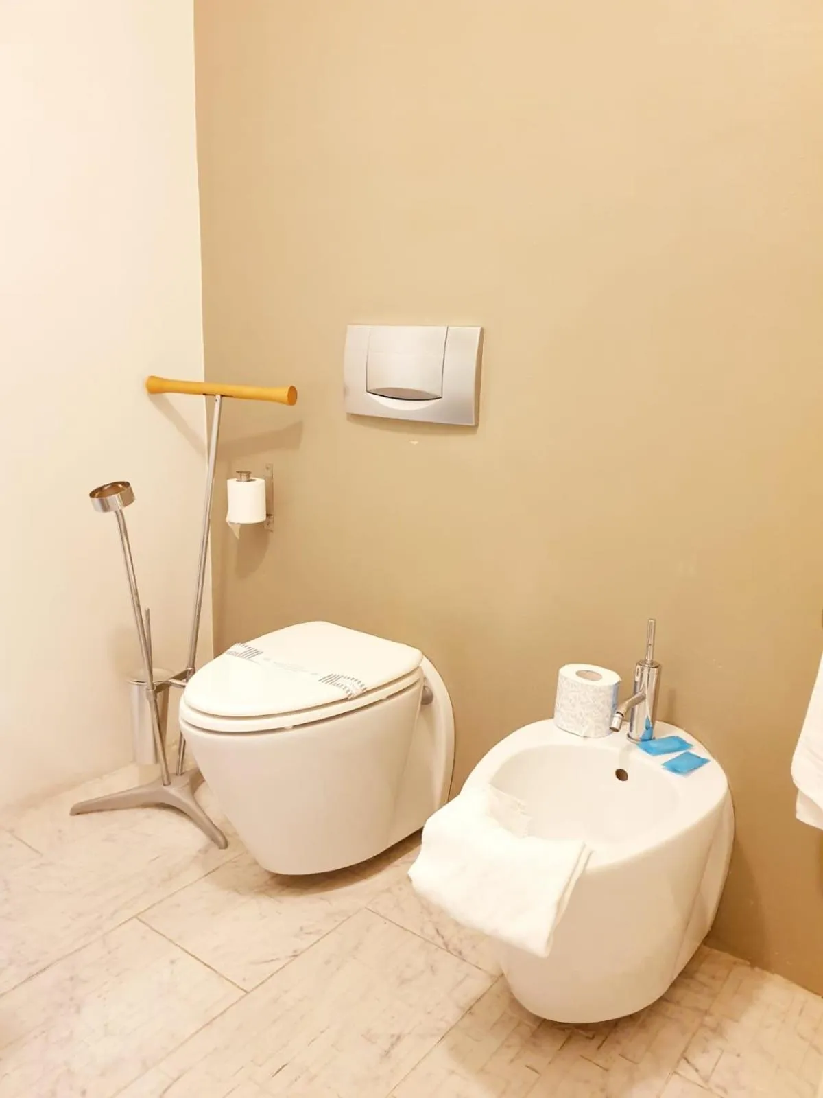 Toilet in Hotel Aracoeli