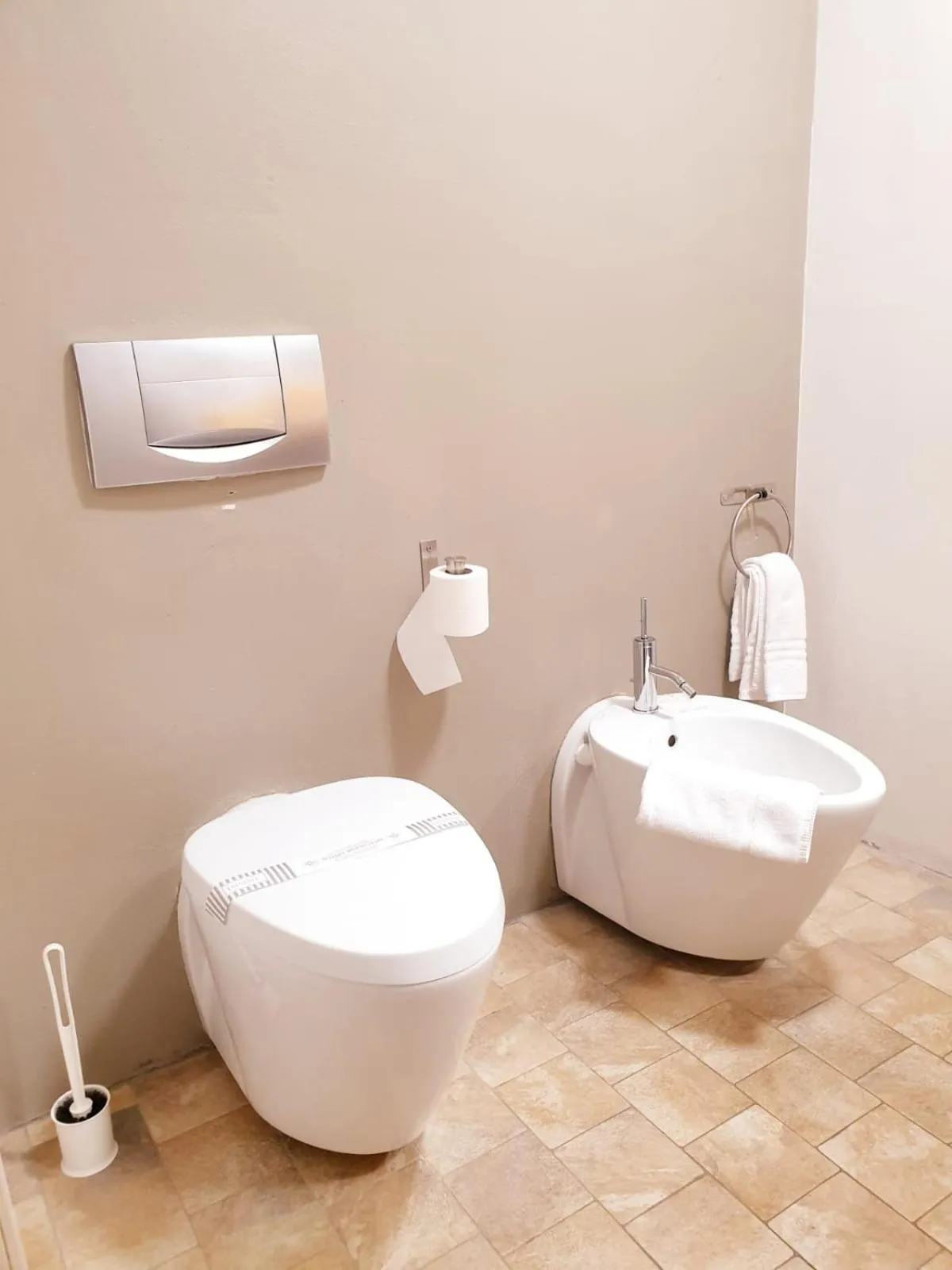 Toilet in Hotel Aracoeli