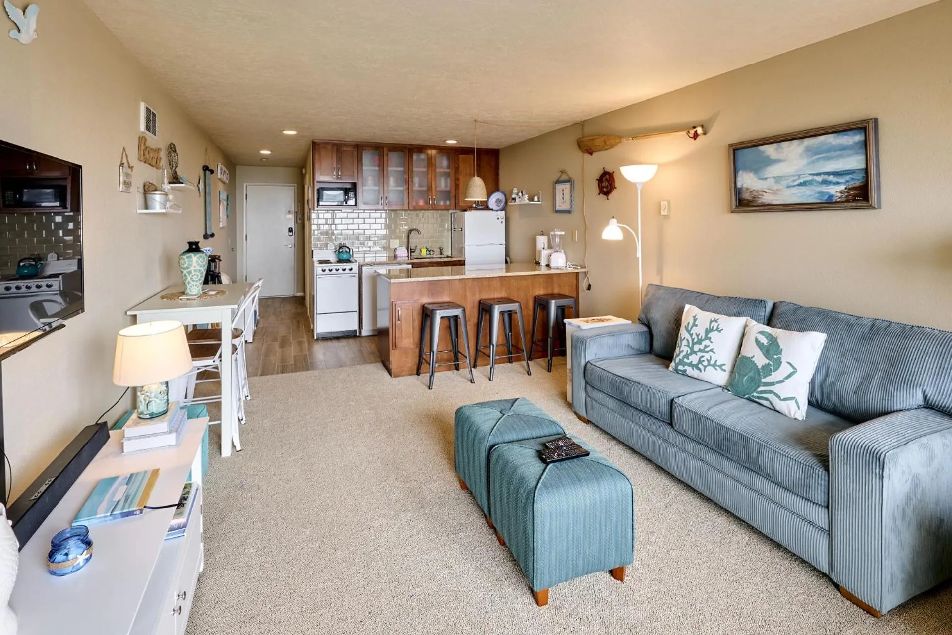 TV and multimedia in Surftides Plaza Rentals