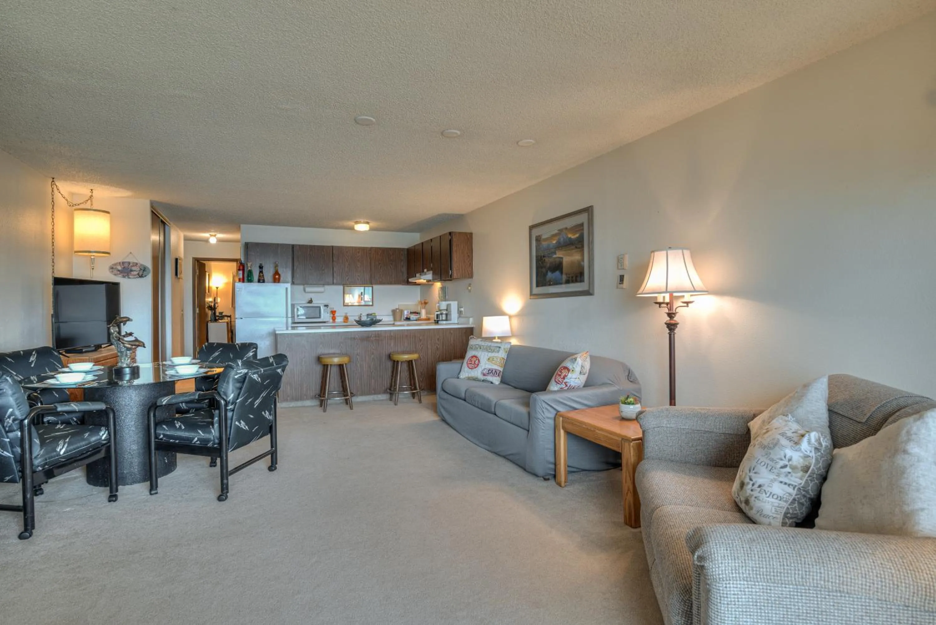 Kitchen or kitchenette in Surftides Plaza Rentals