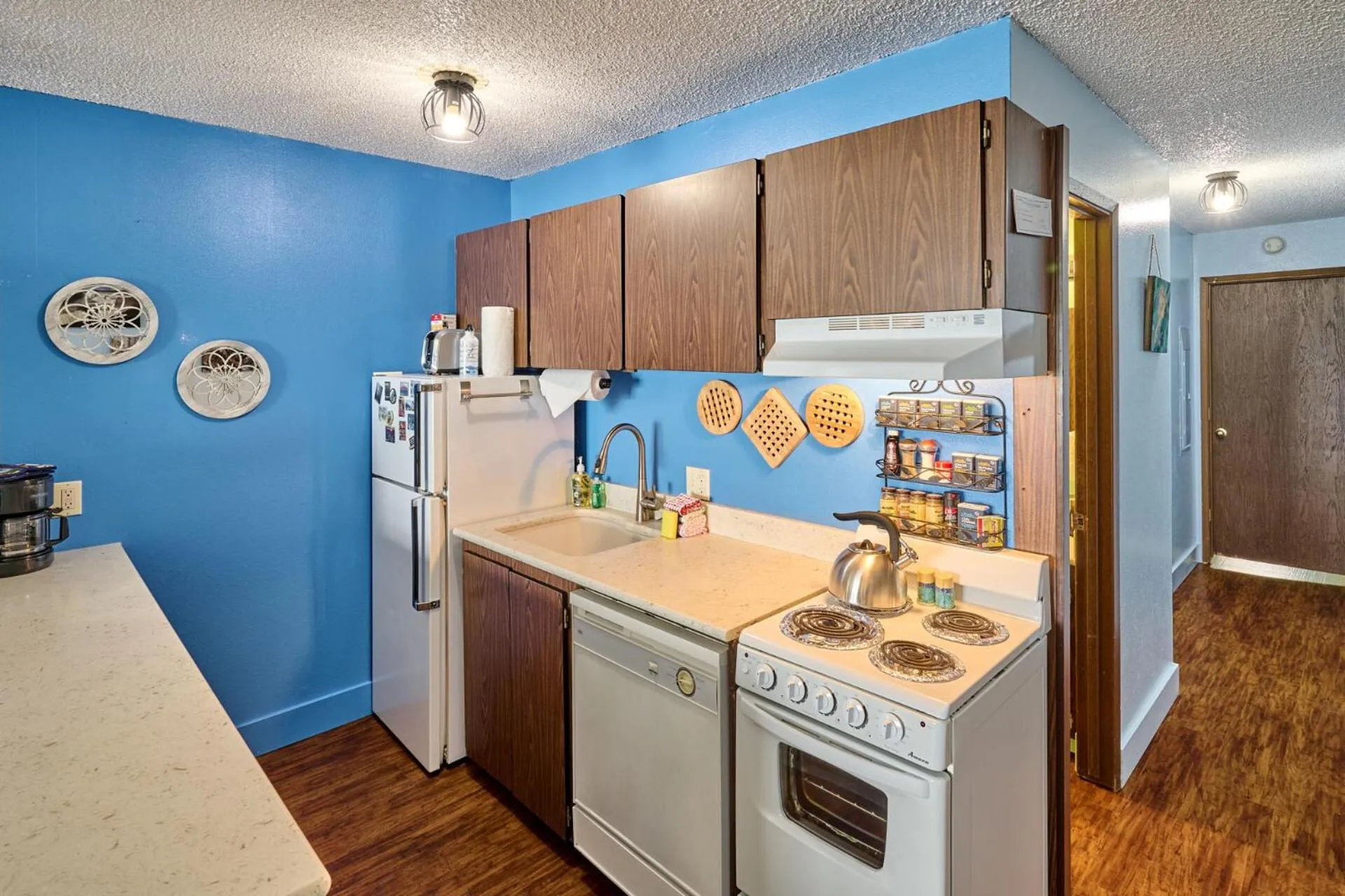 Kitchen or kitchenette in Surftides Plaza Rentals