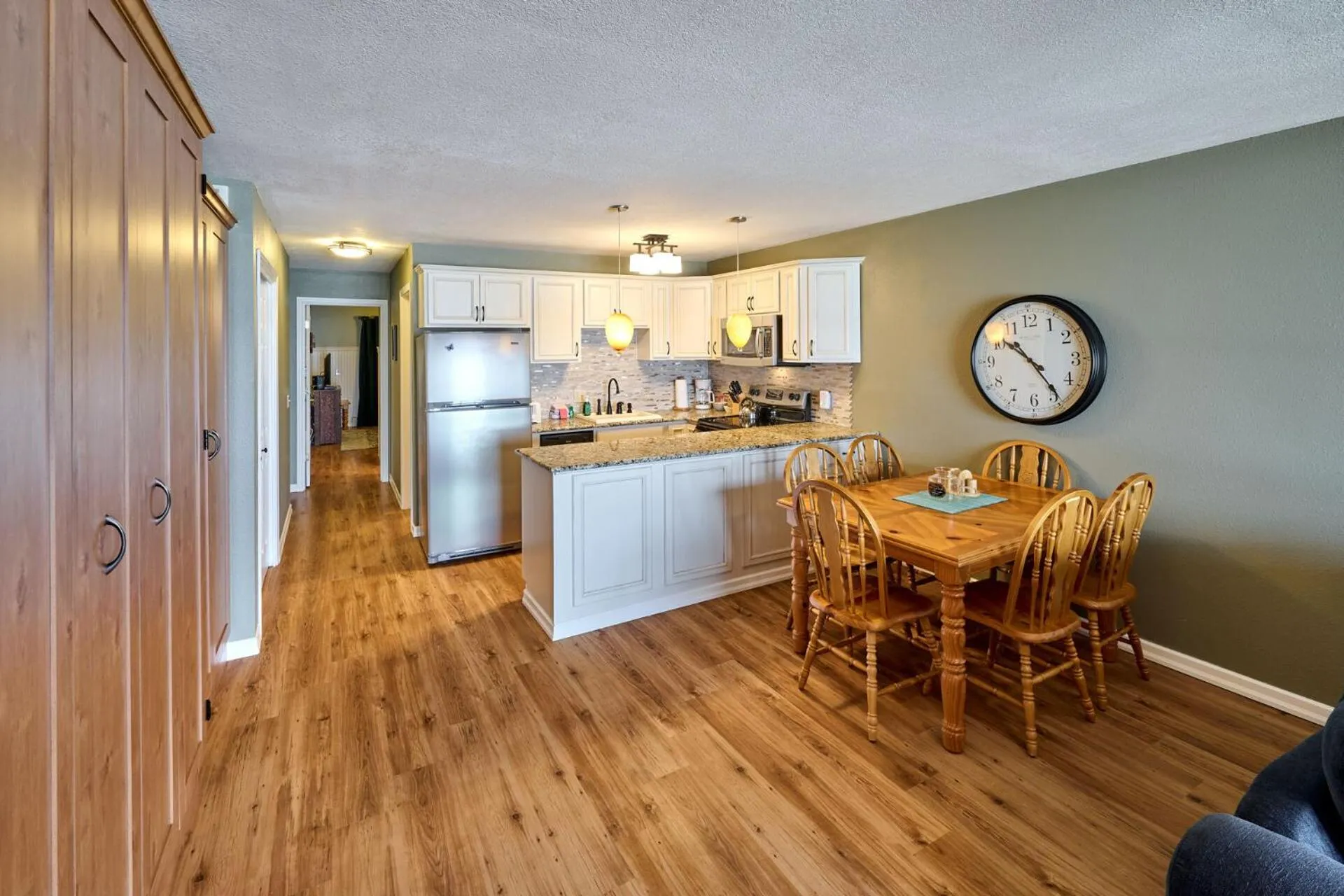 Kitchen or kitchenette in Surftides Plaza Rentals