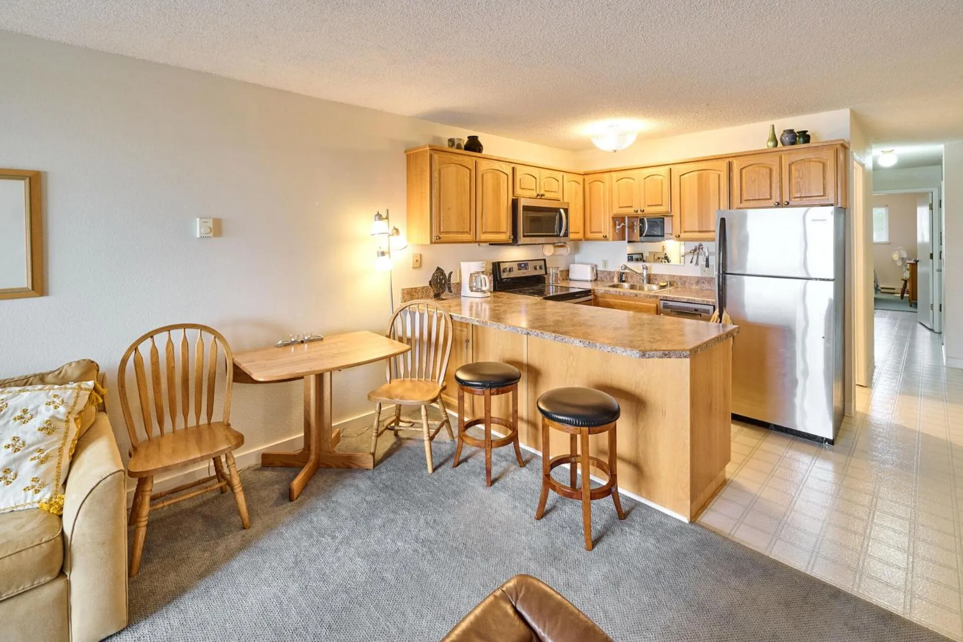 Kitchen or kitchenette in Surftides Plaza Rentals