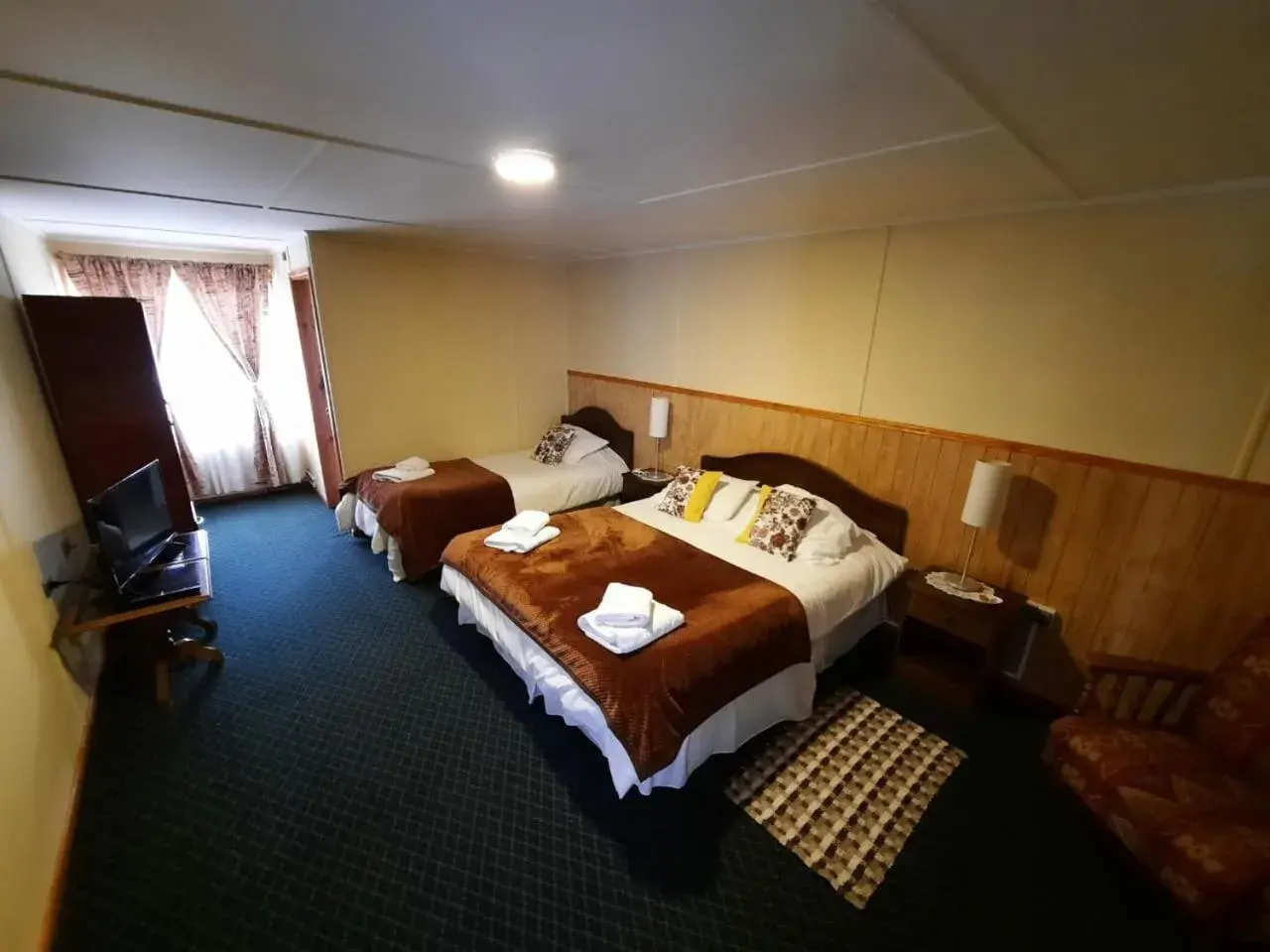 Superior Family Room in Hostal Los Pinos Superior Family Room in Hostal Los Pinos