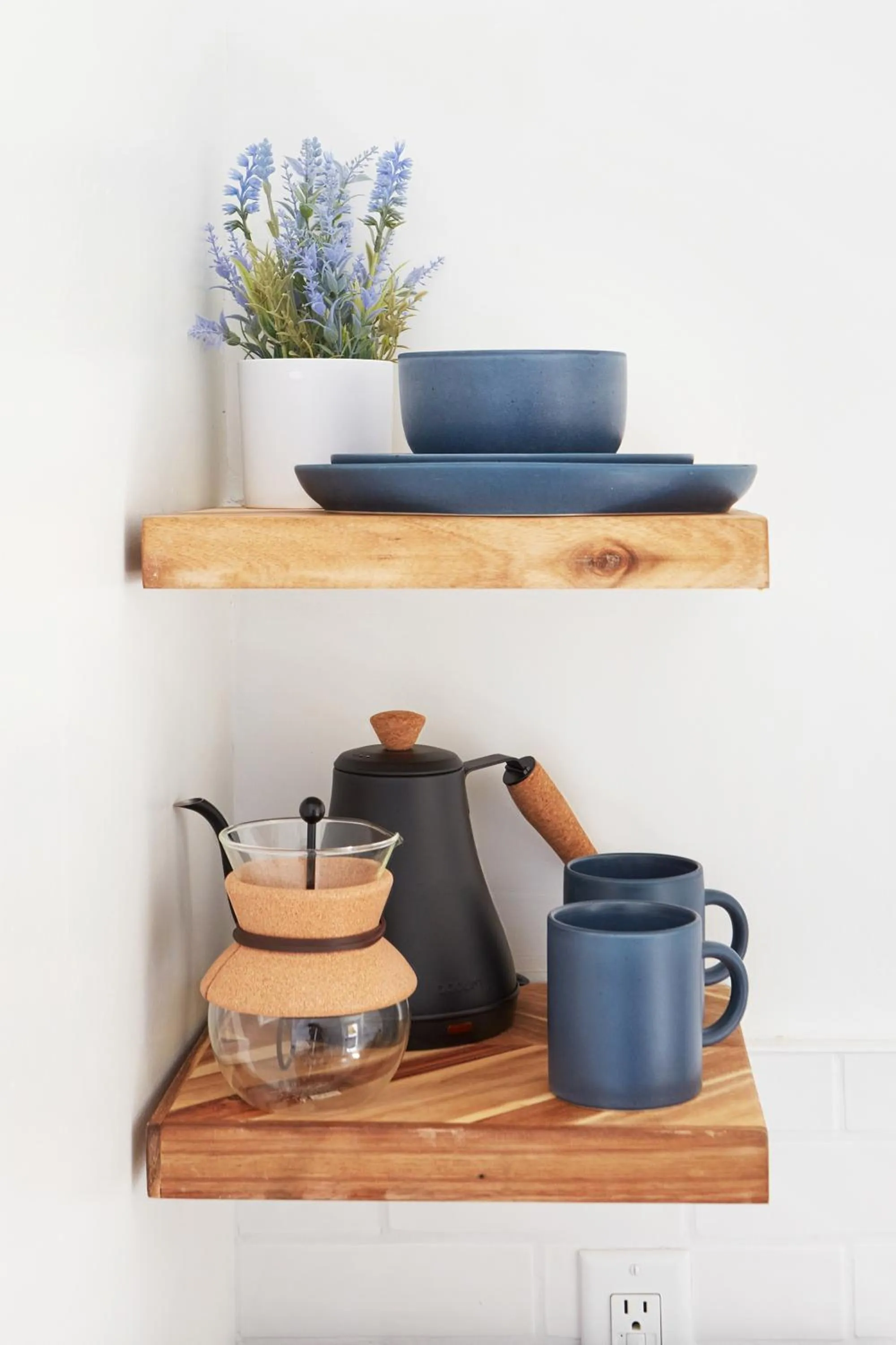Coffee/tea facilities in The Glamping Collective