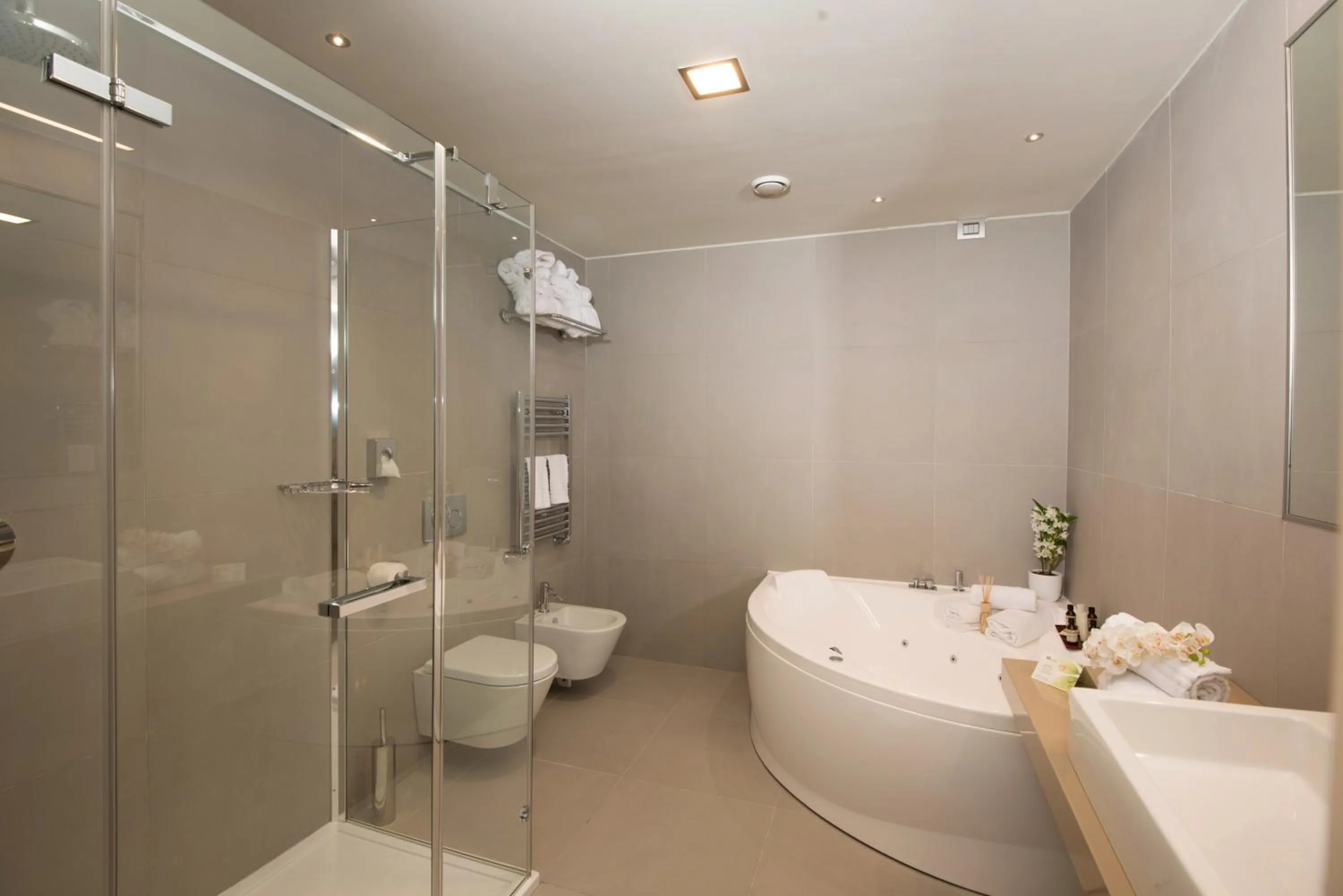 Bathroom in As Hotel Dei Giovi