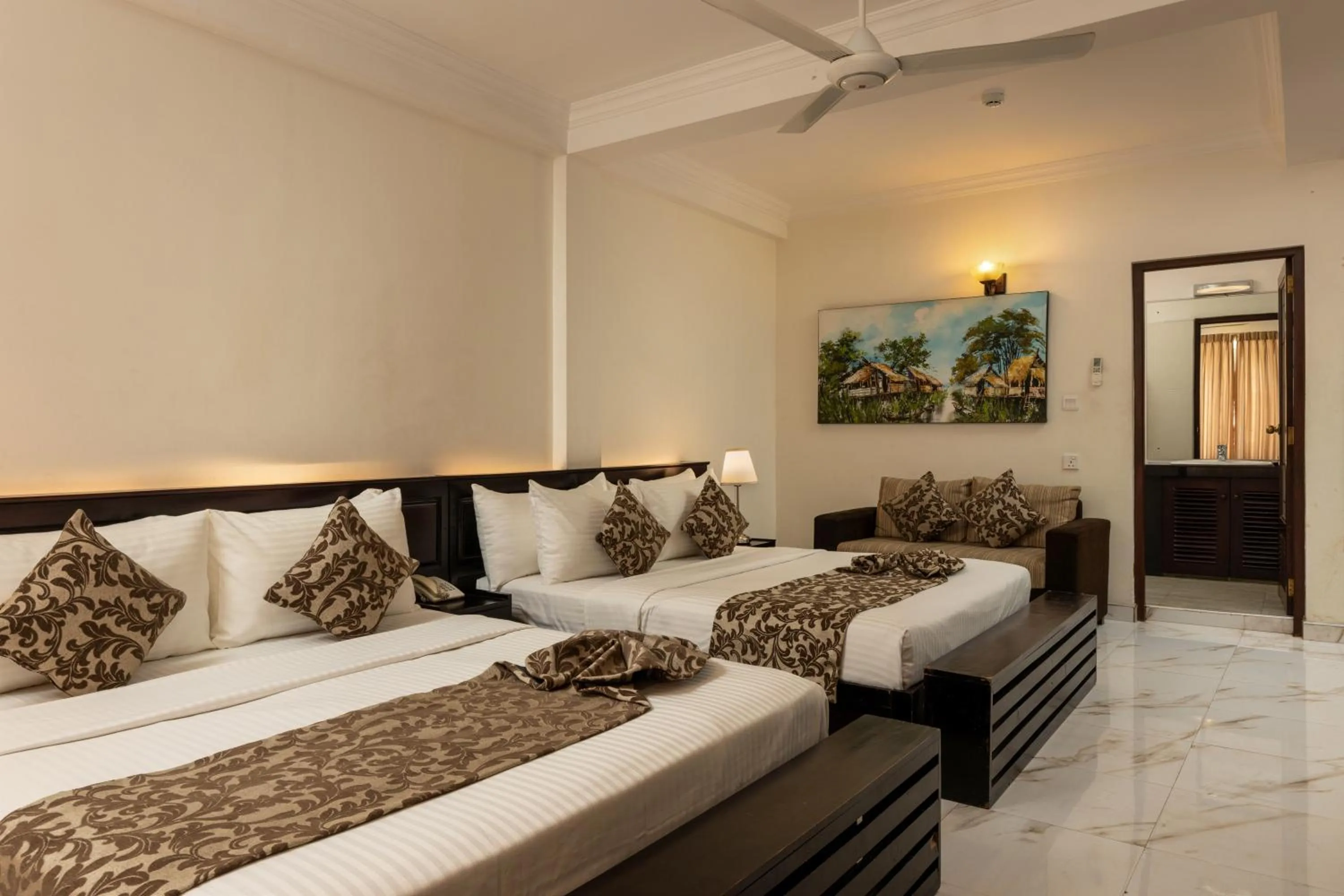 Bed in Cafe Aroma Inn