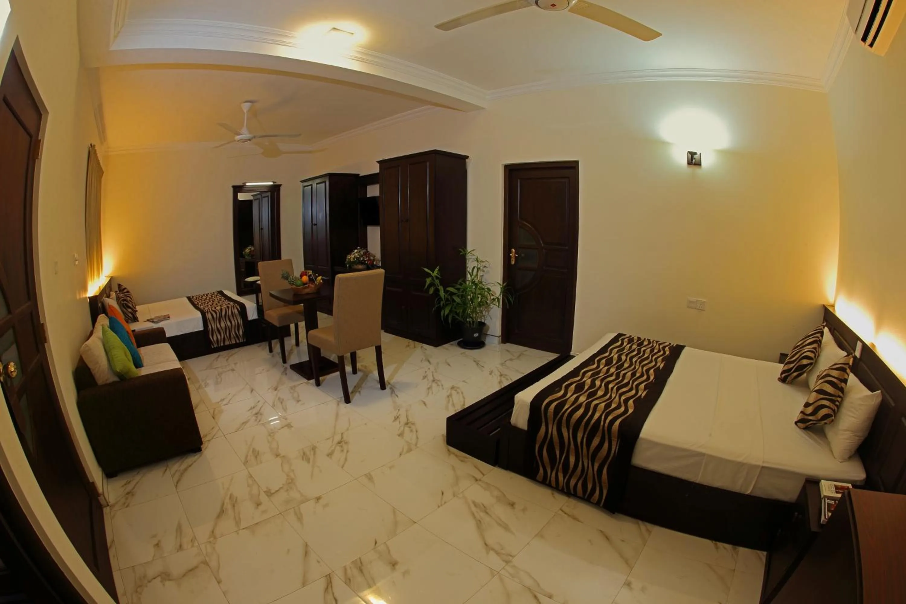 Photo of the whole room in Cafe Aroma Inn