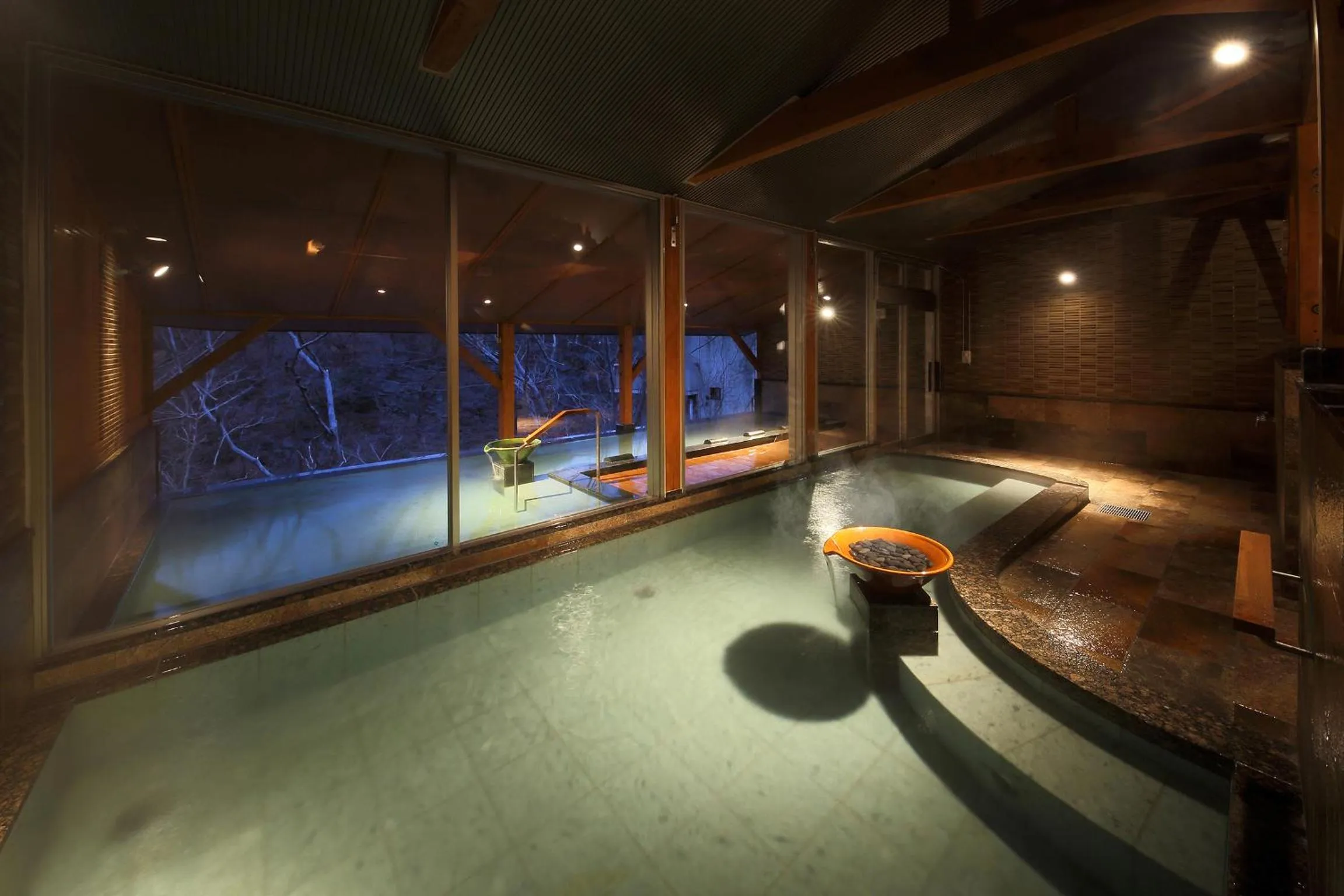 Hot Spring Bath in Nanaeyae