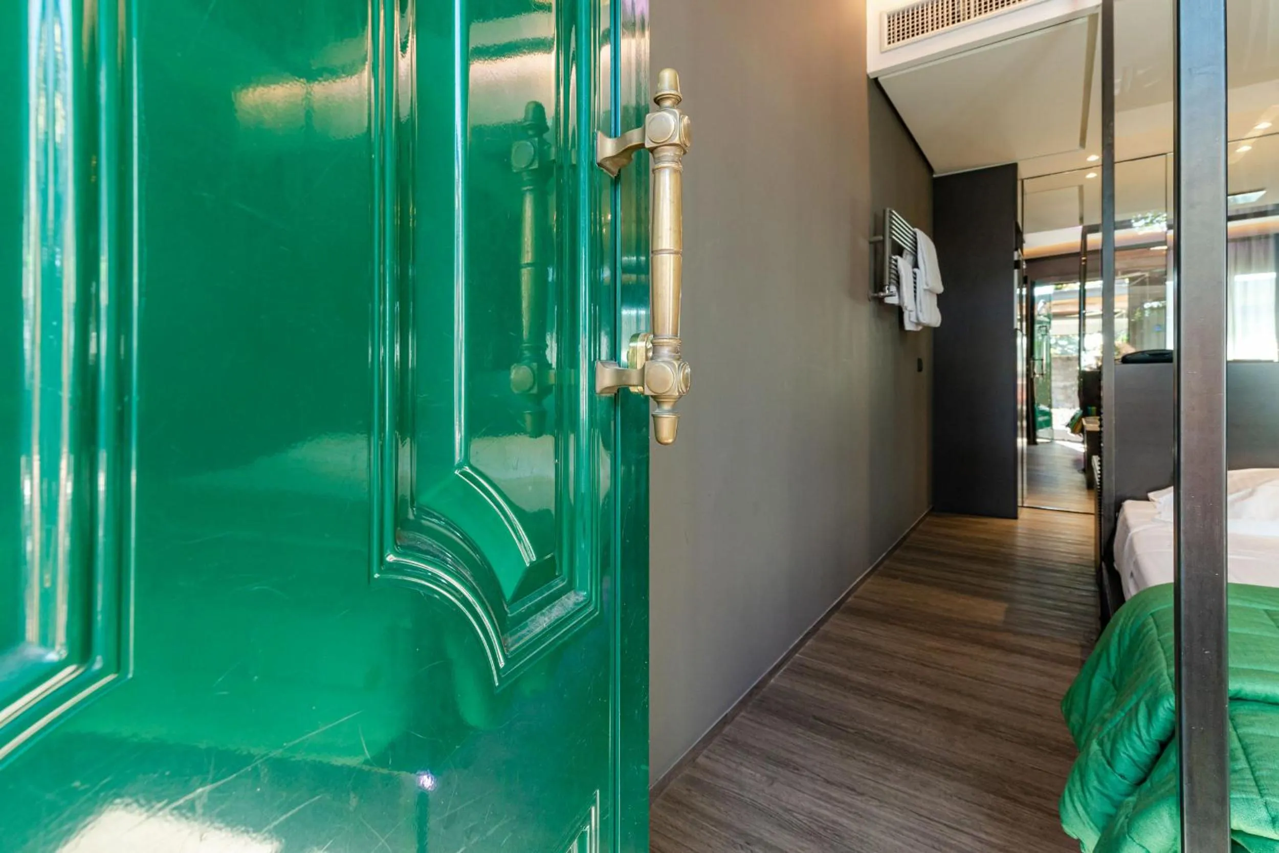 Decorative detail in Motel Rona