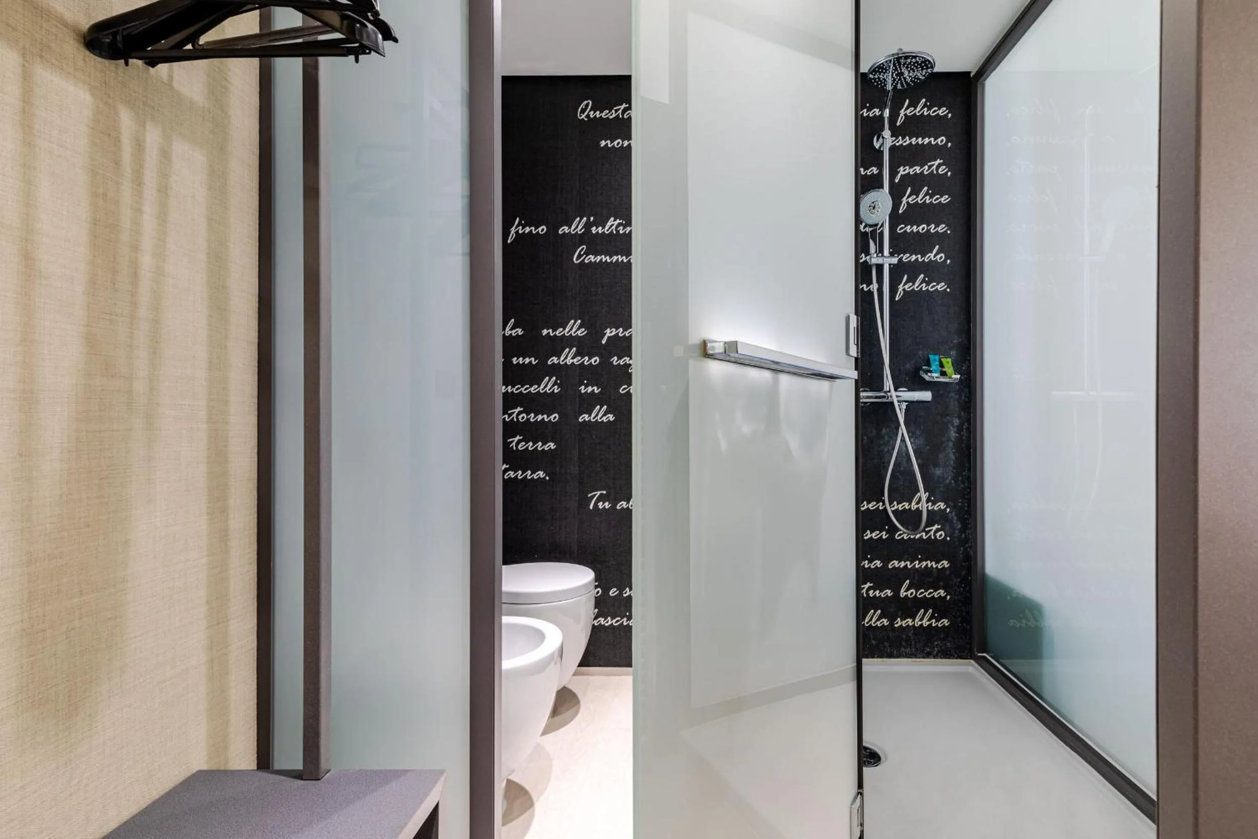 Bathroom in Motel Rona