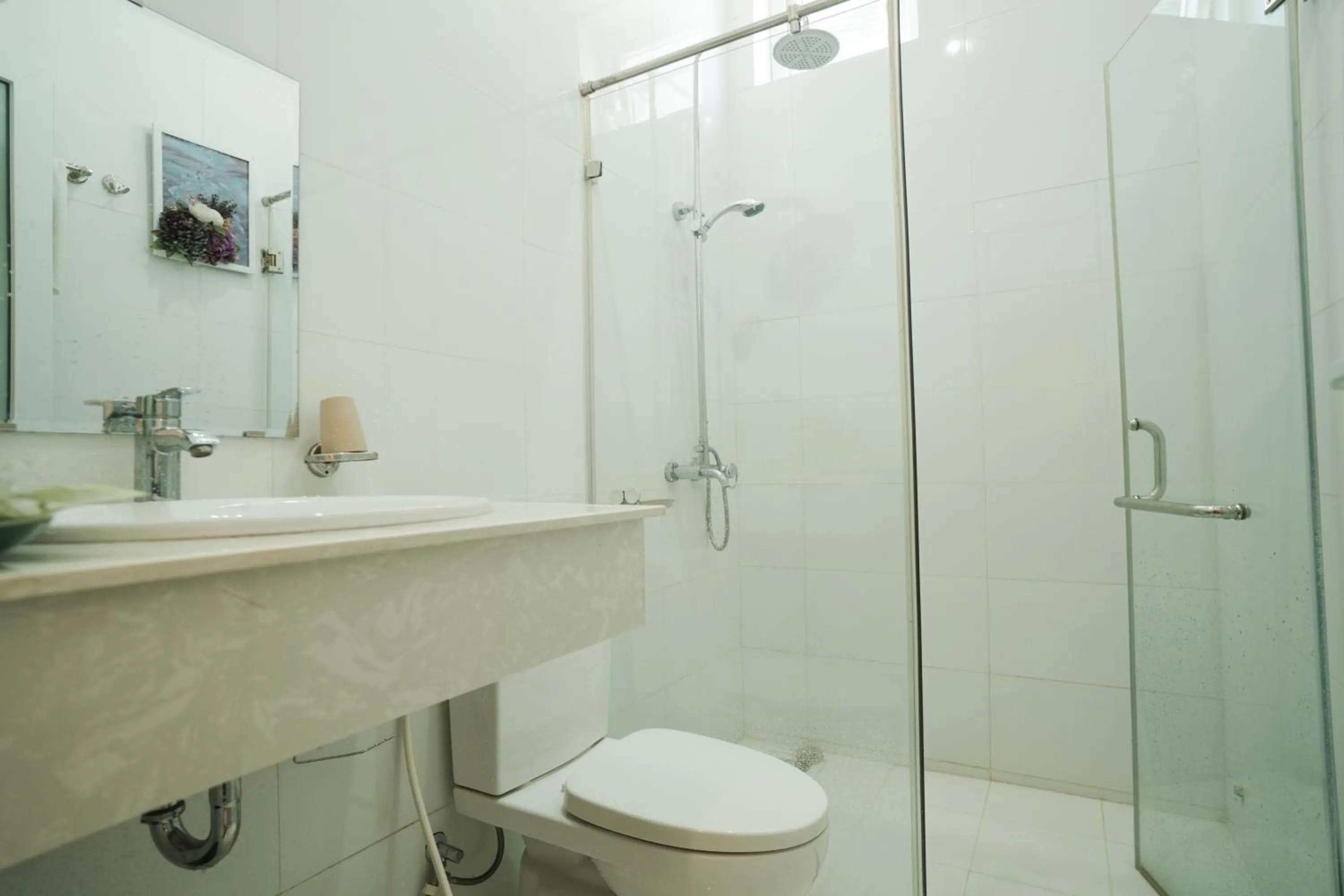 Bathroom in Soho Inn