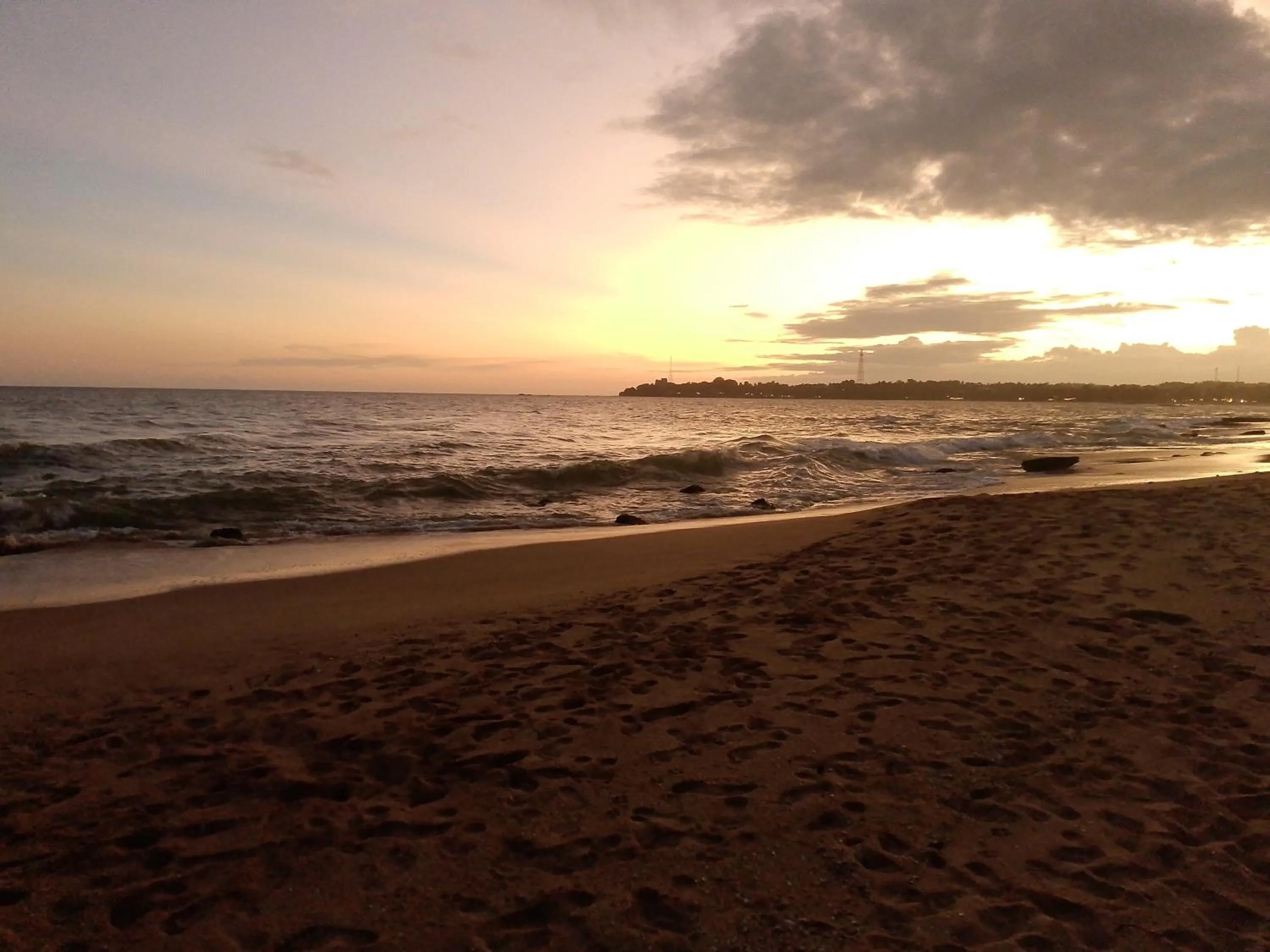 Little Pumpkin Cabanas & seafood restaurant