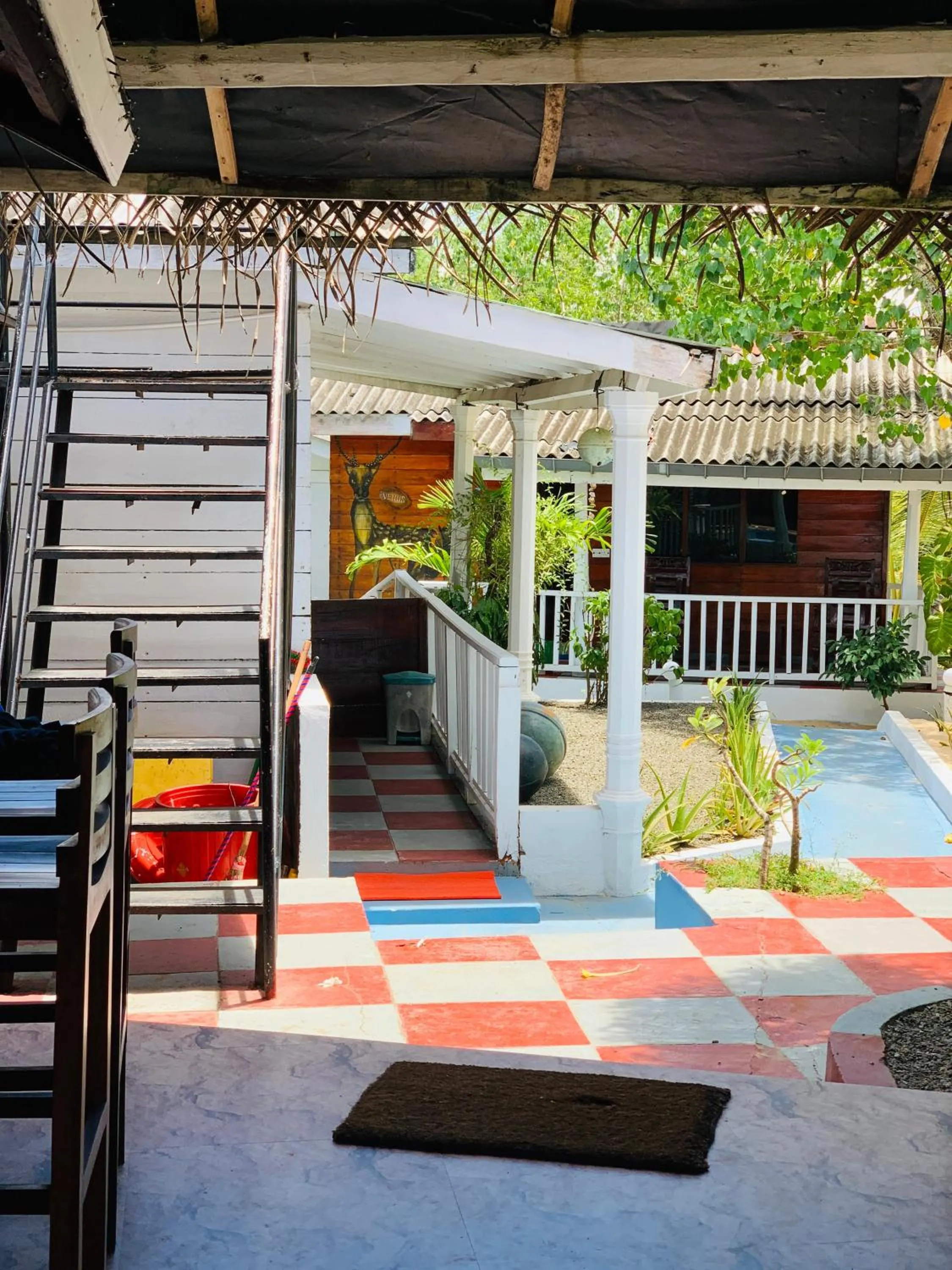 Little Pumpkin Cabanas & seafood restaurant