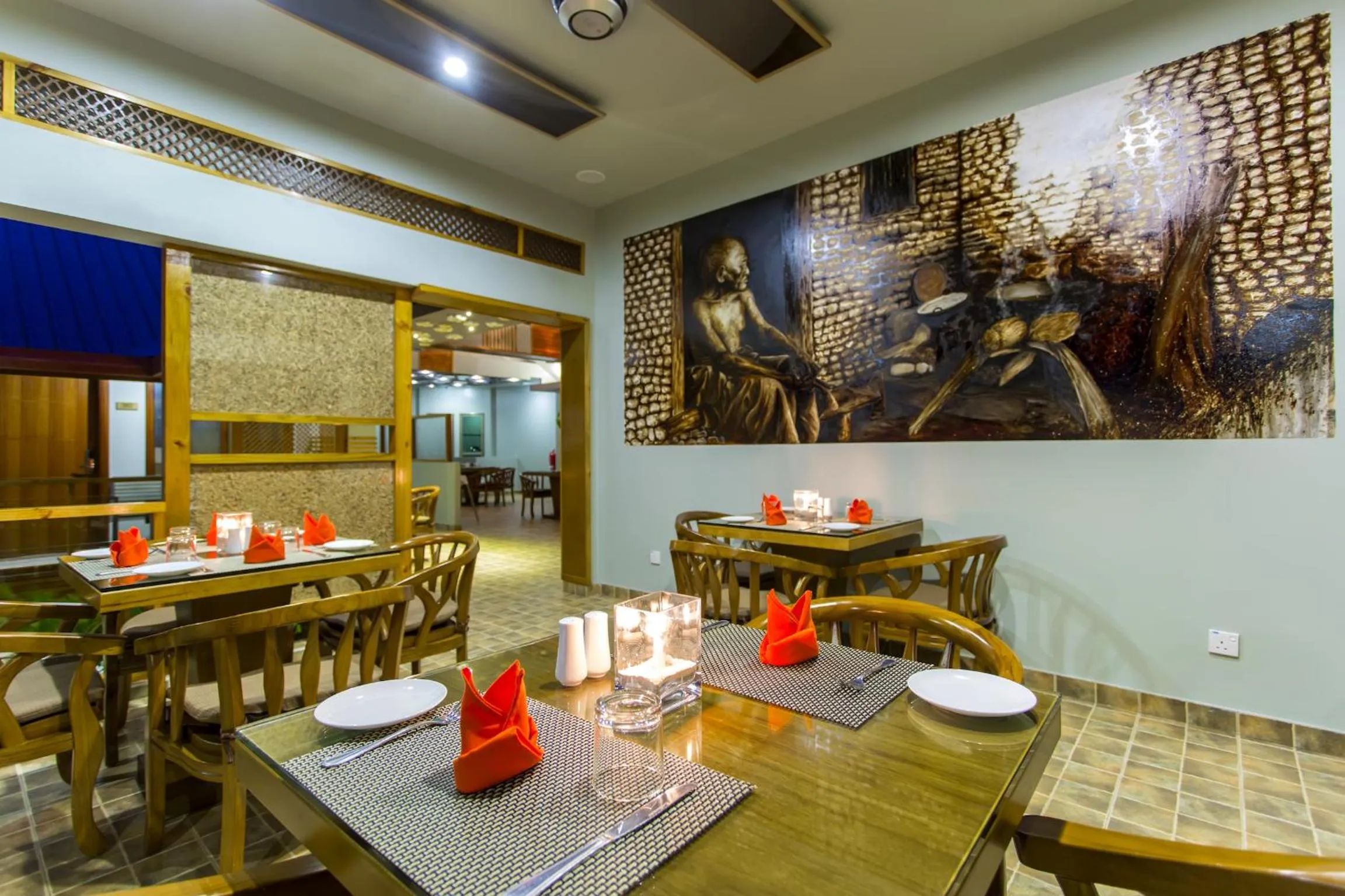 Restaurant/places to eat in Kaani Village & Spa