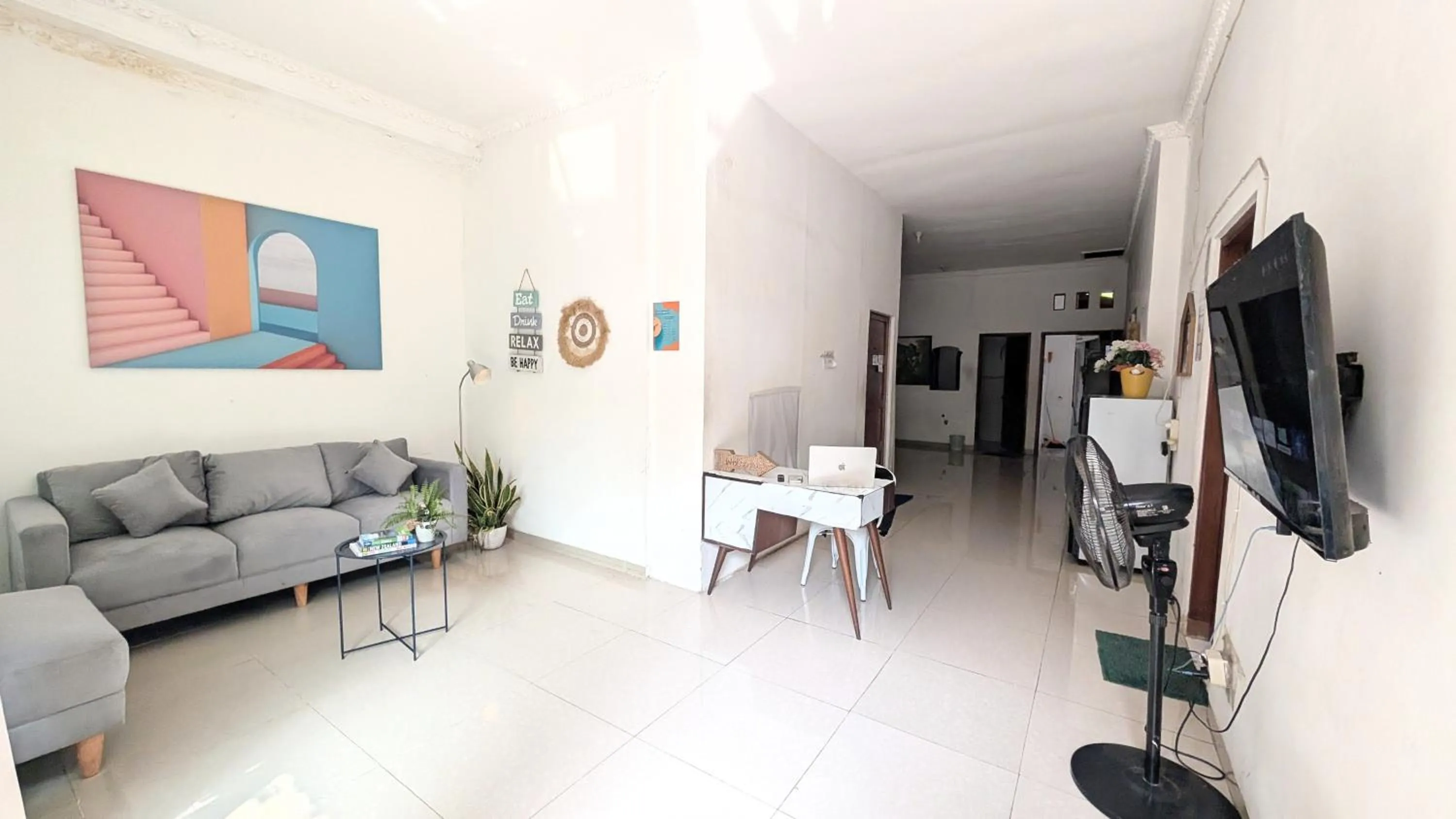 Homey Guesthouse Kertajaya (Syariah)