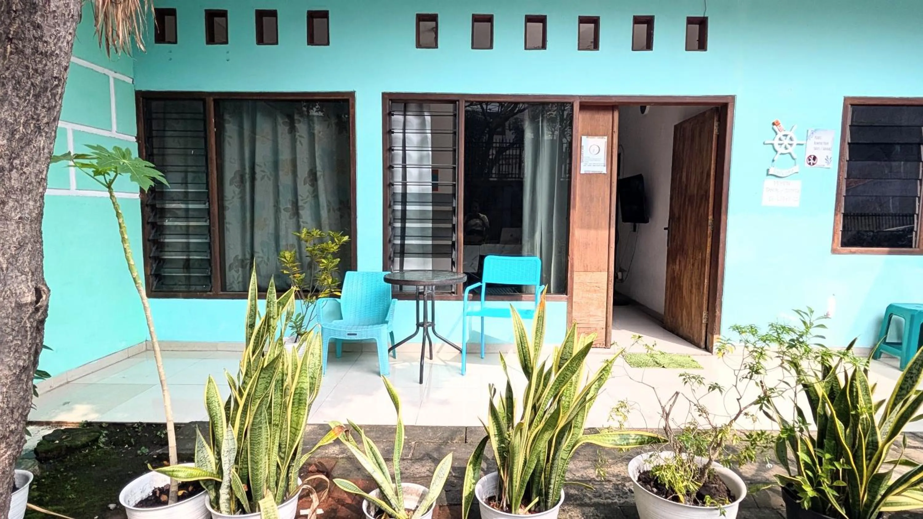 Homey Guesthouse Kertajaya (Syariah)