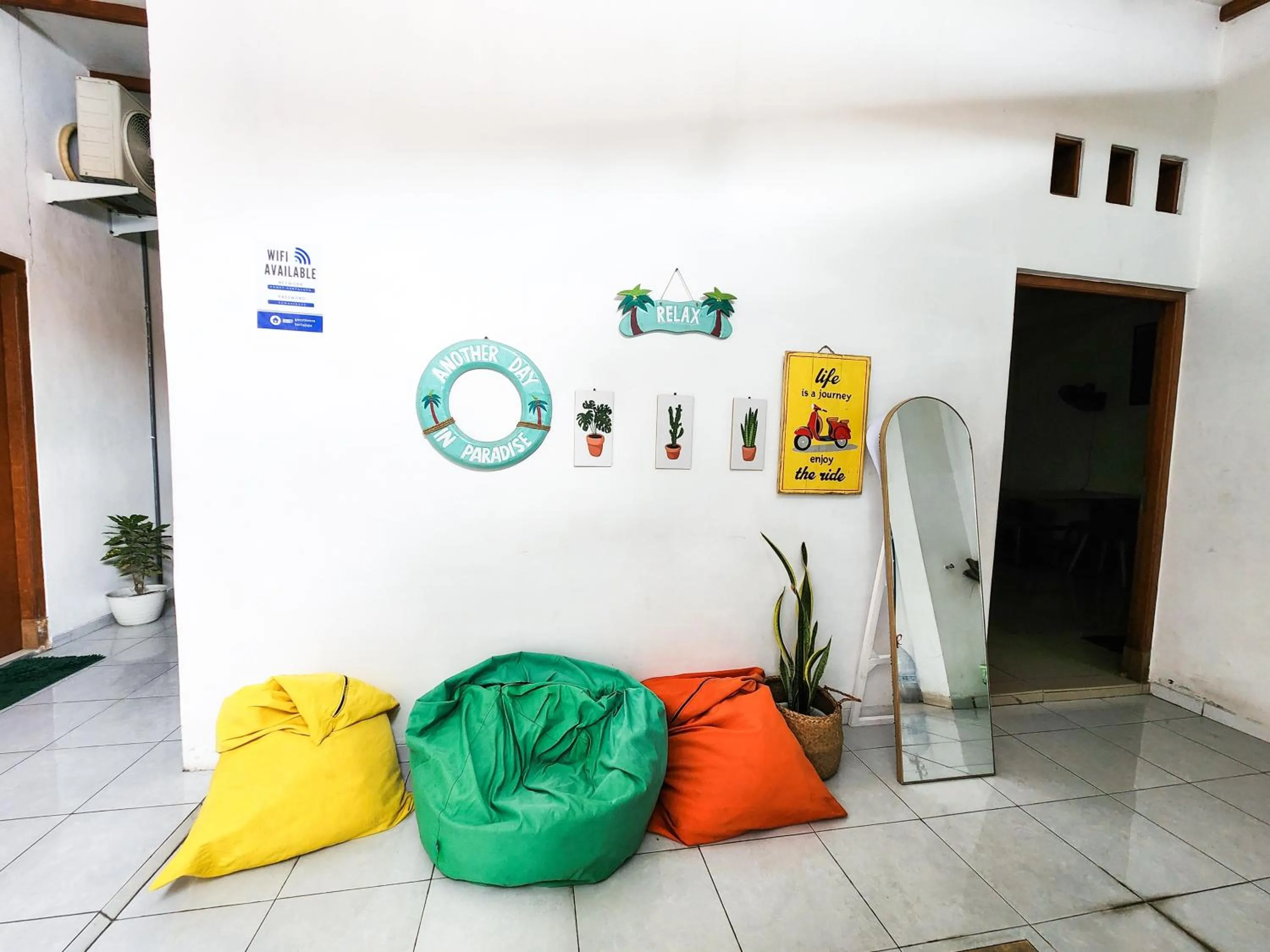 Homey Guesthouse Kertajaya (Syariah)