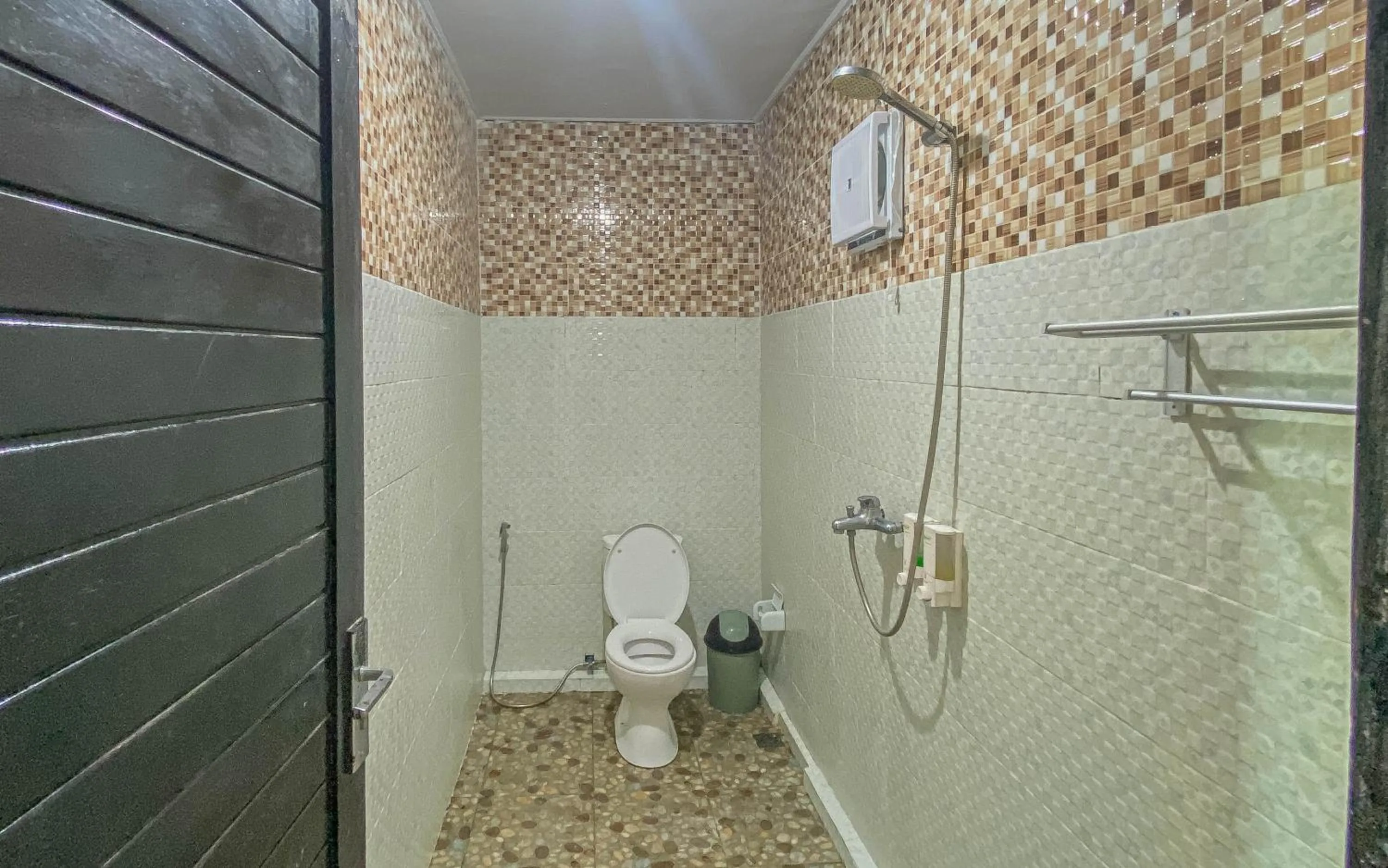 Shower in The Salang Guest House