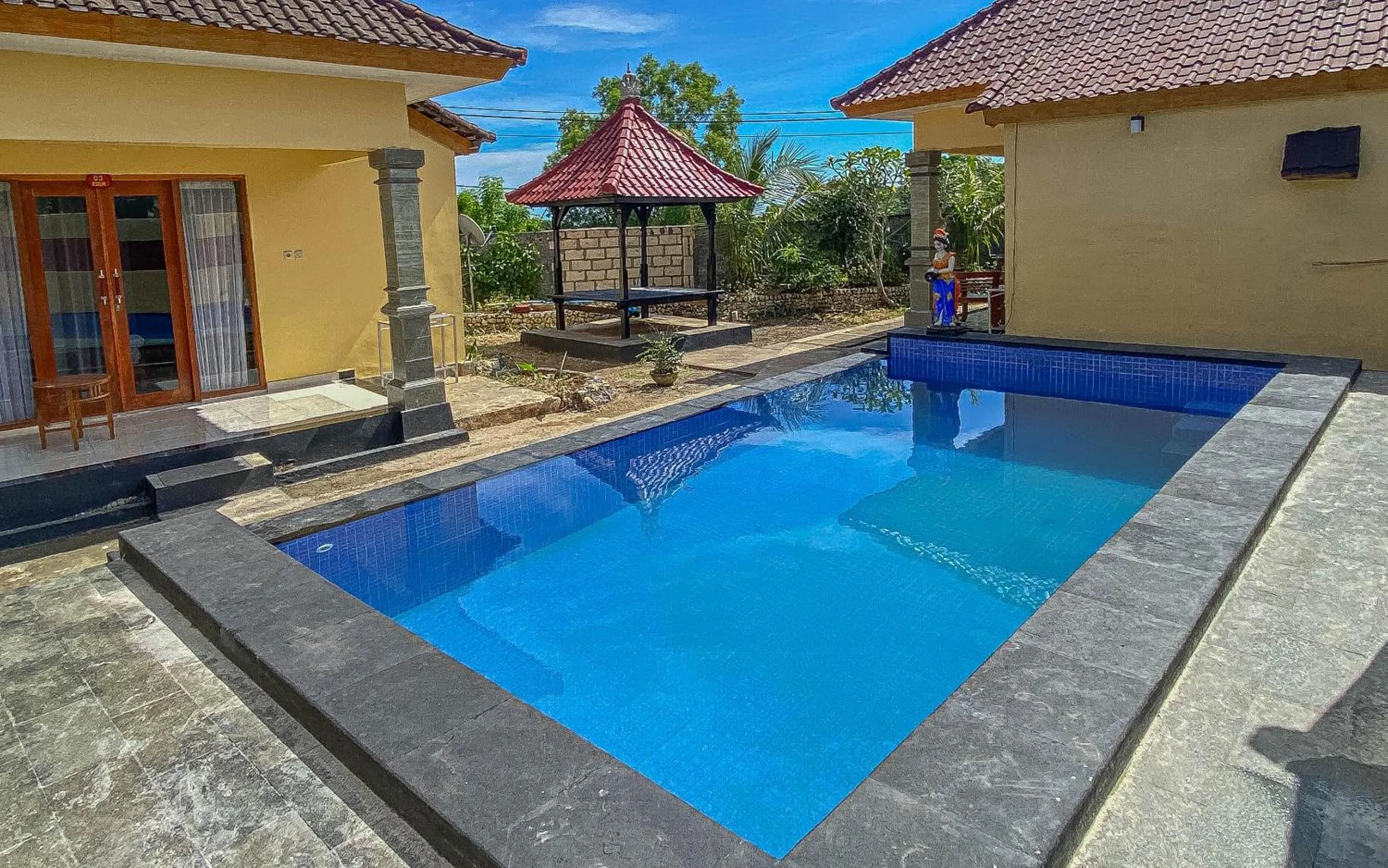 Swimming pool in The Salang Guest House