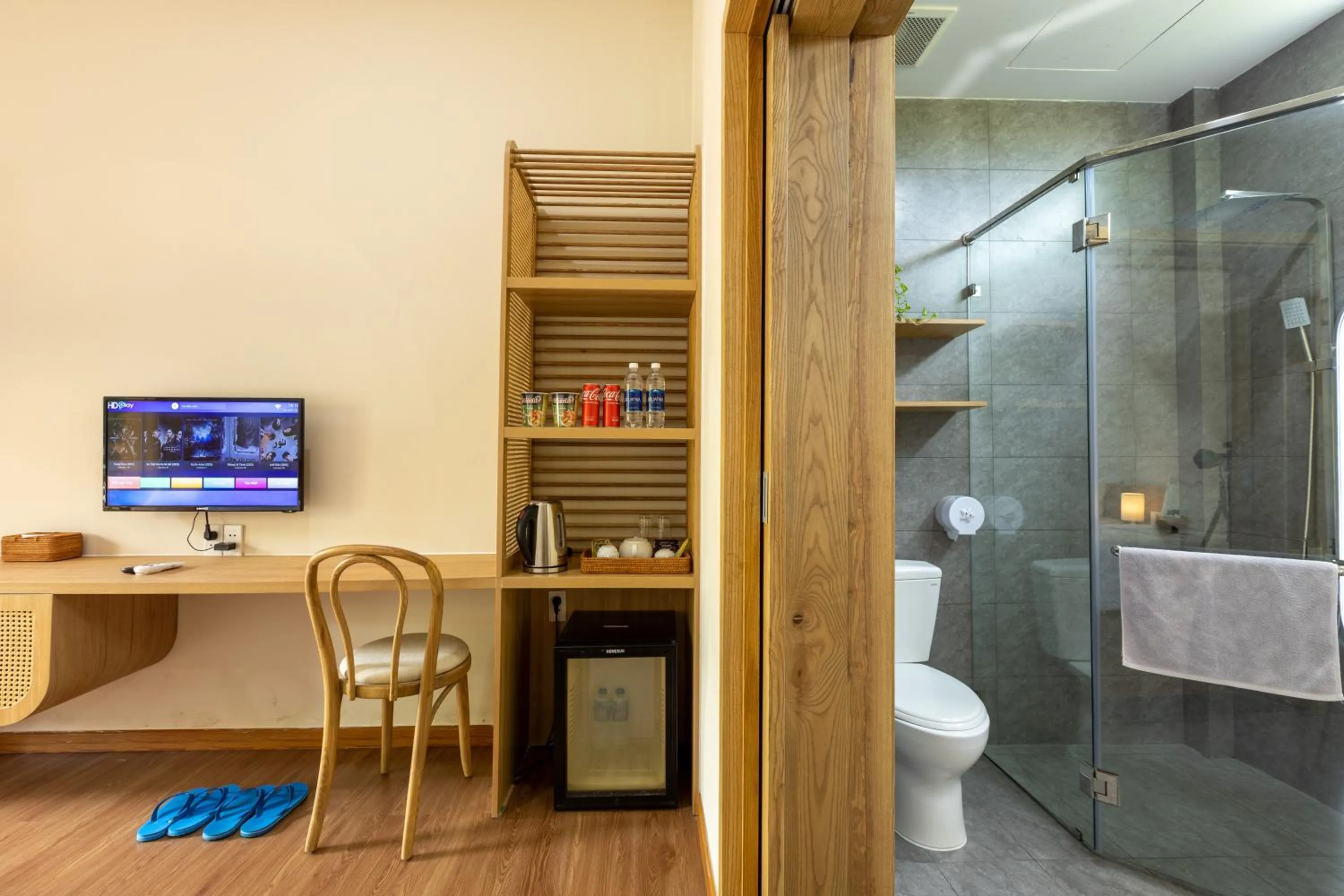 Shower in Coco Garden Resort