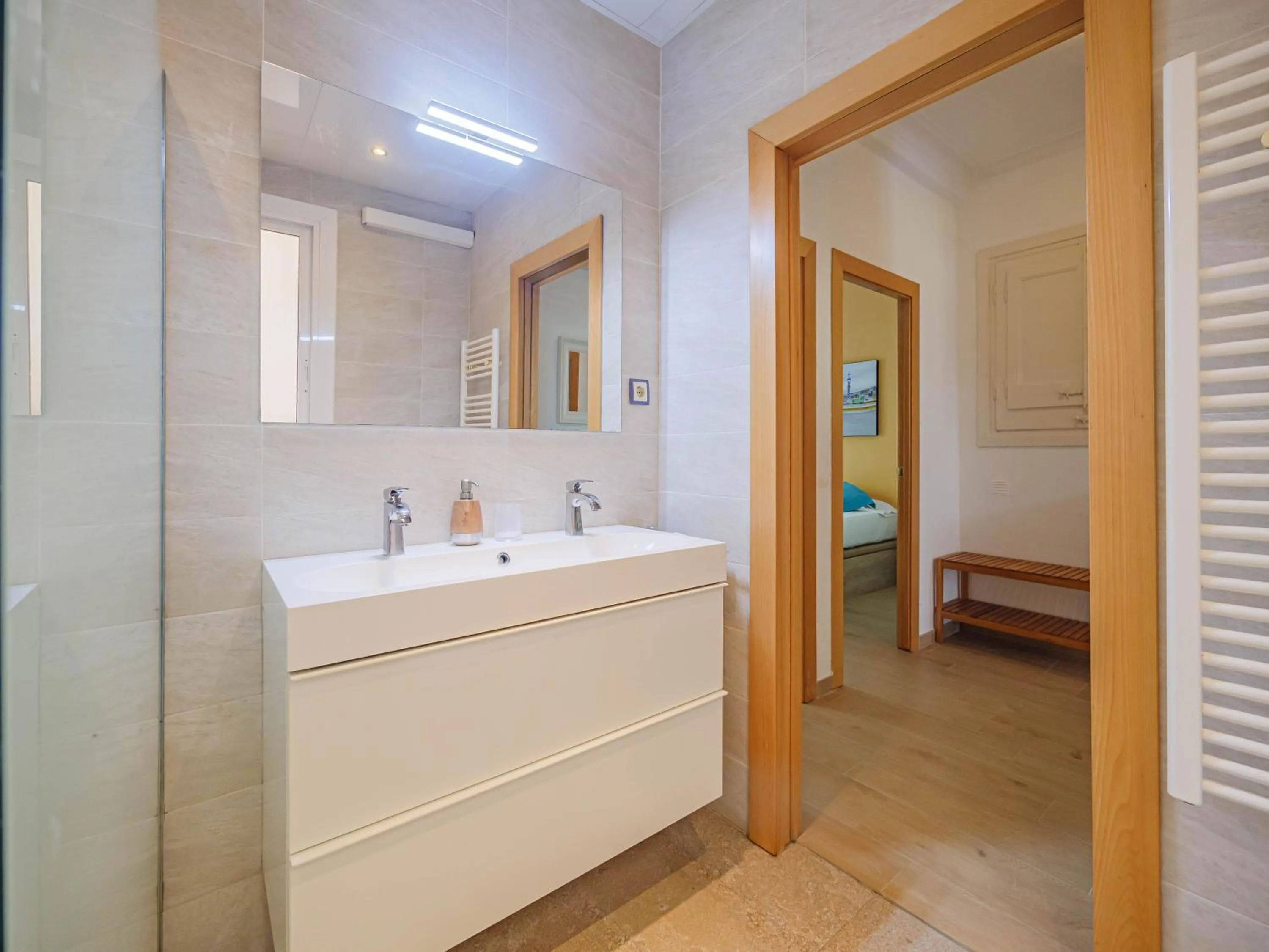 Shower in Absolute Sagrada Familia