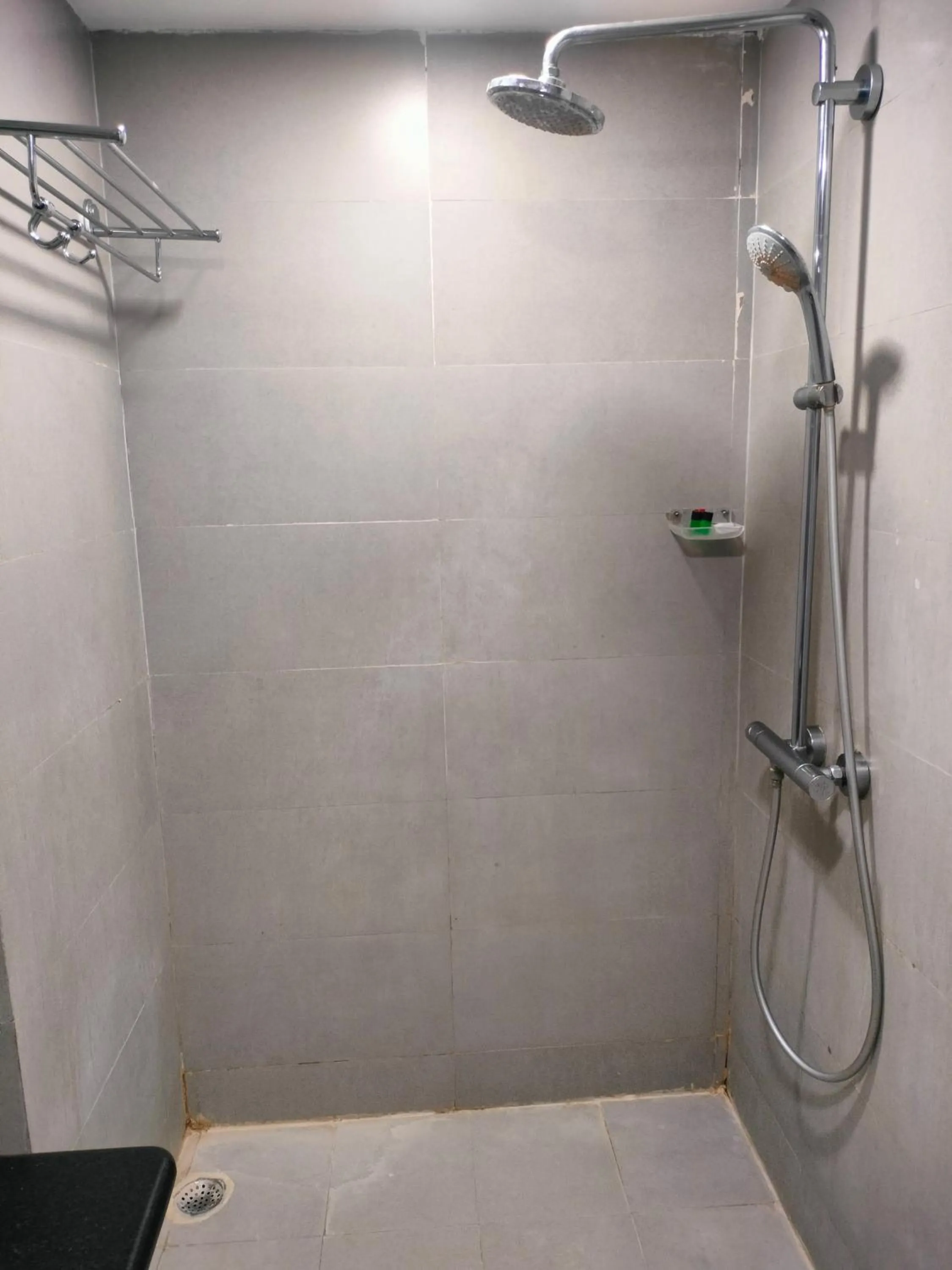 Bathroom in The Townhall (Unit of Prohotel)