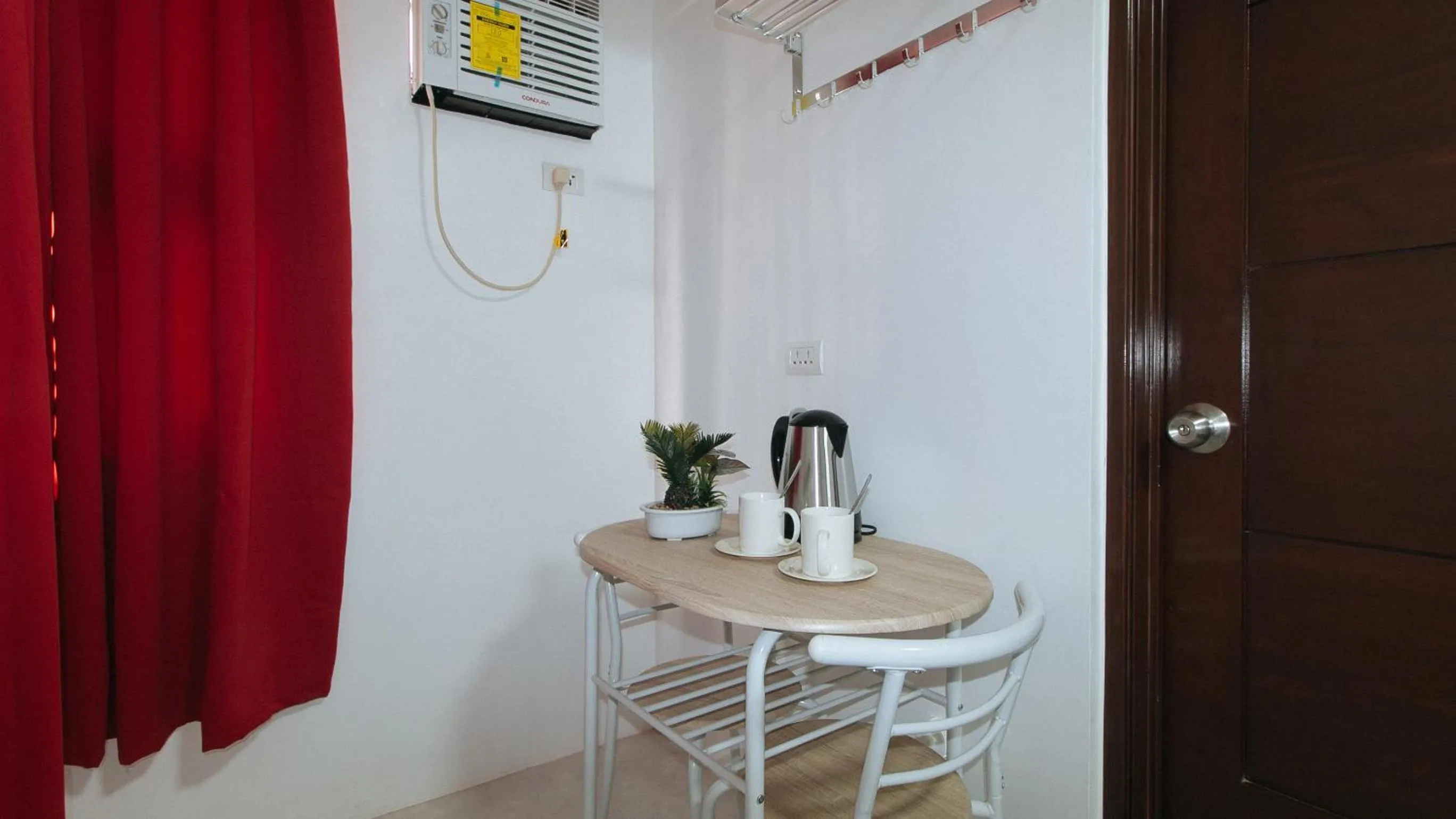 Dining area in RedDoorz near UST Sampaloc Manila