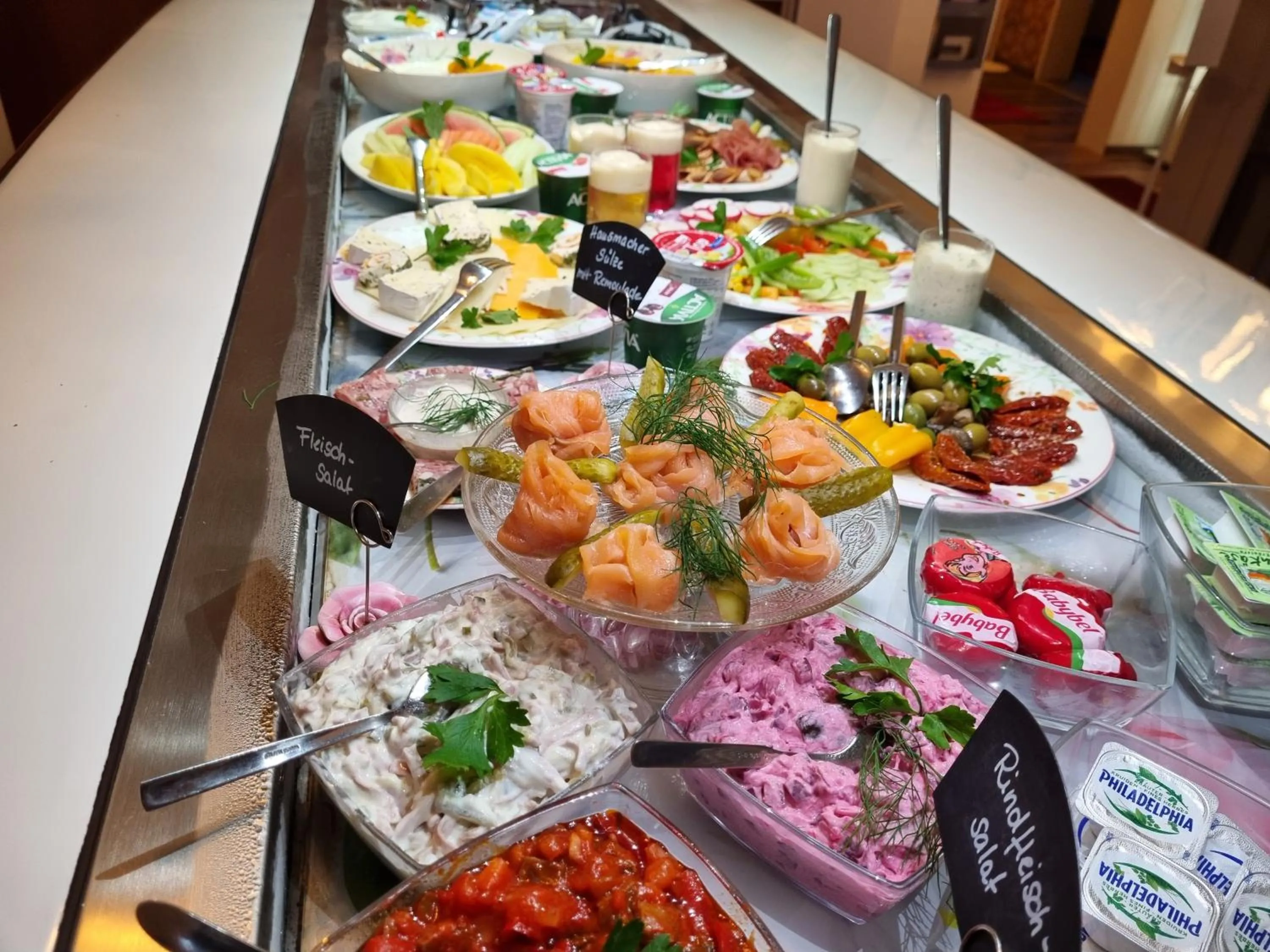 Breakfast in Hotel Waterkant