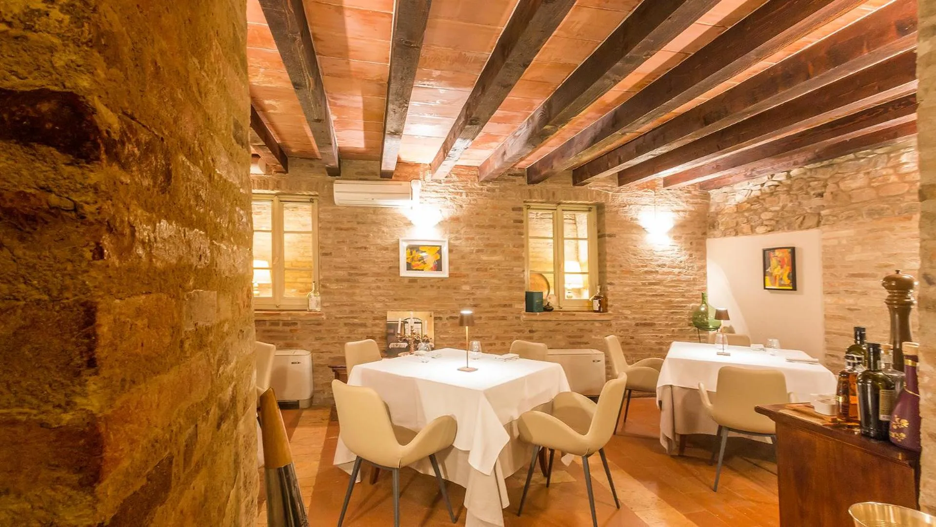 Restaurant/places to eat in Locanda Del Feudo Suite & Restaurant