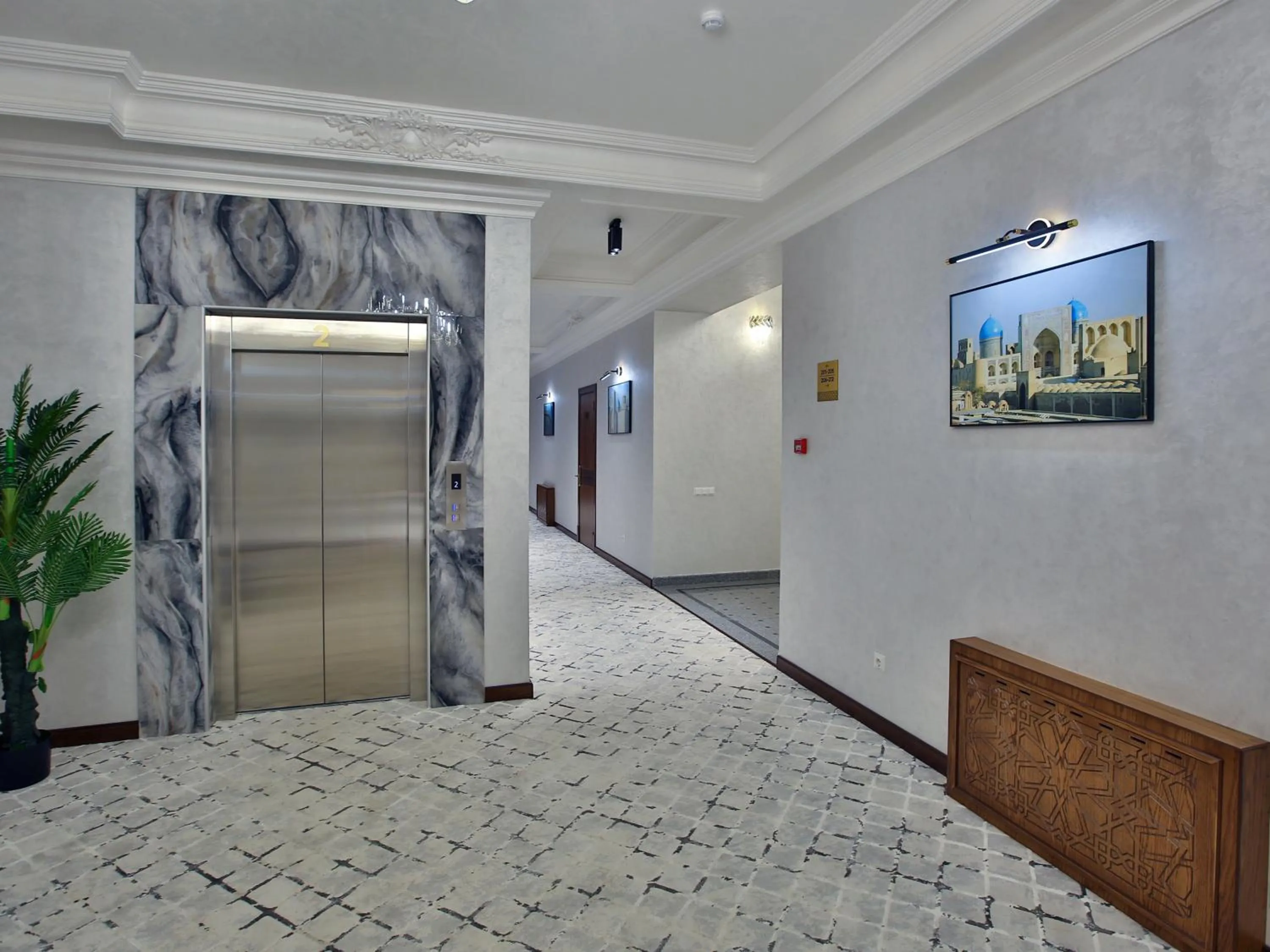 elevator in Paradise Plaza Luxury Hotel